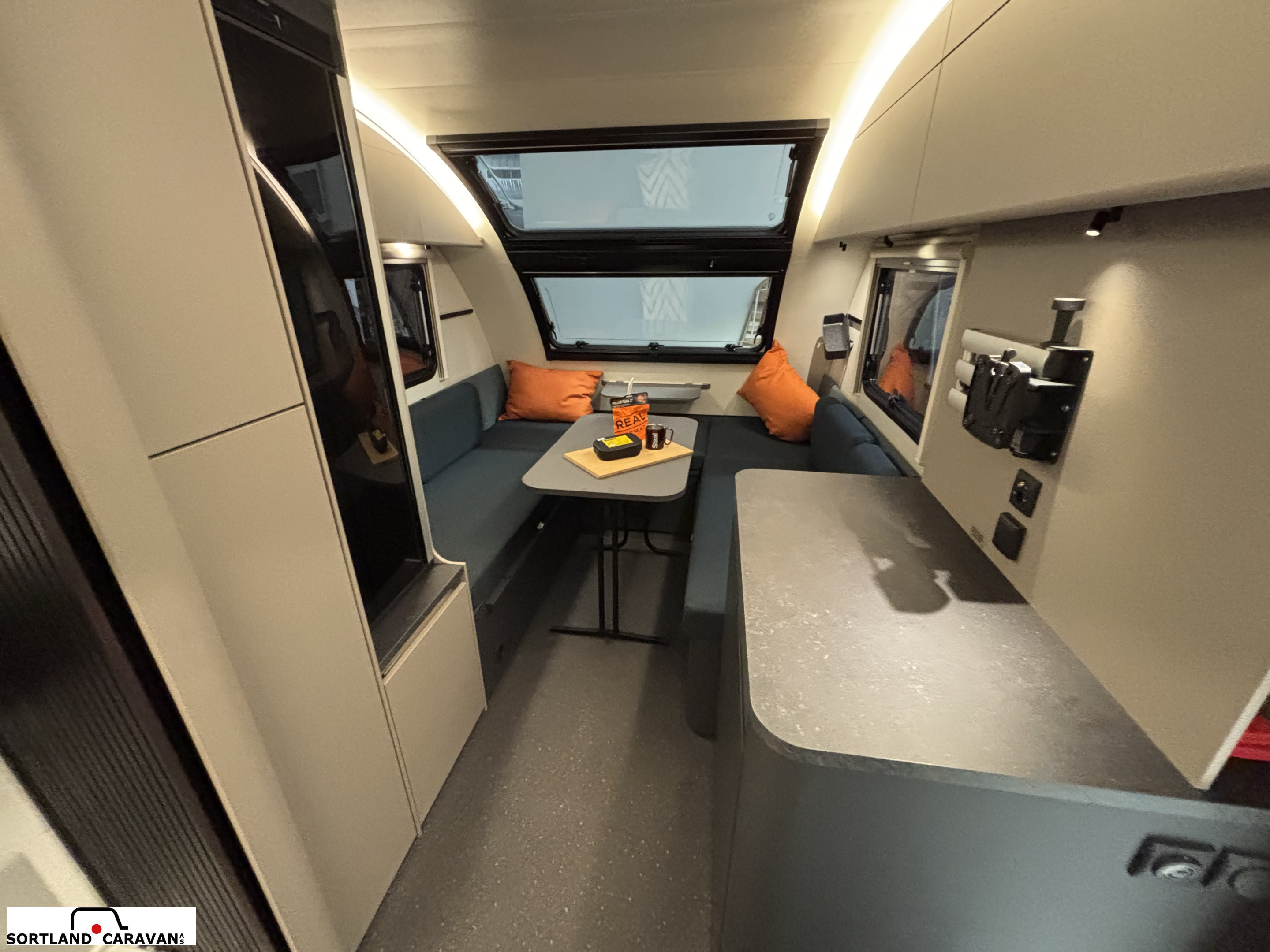 Adria ACTION 391 LH Sport - Adria