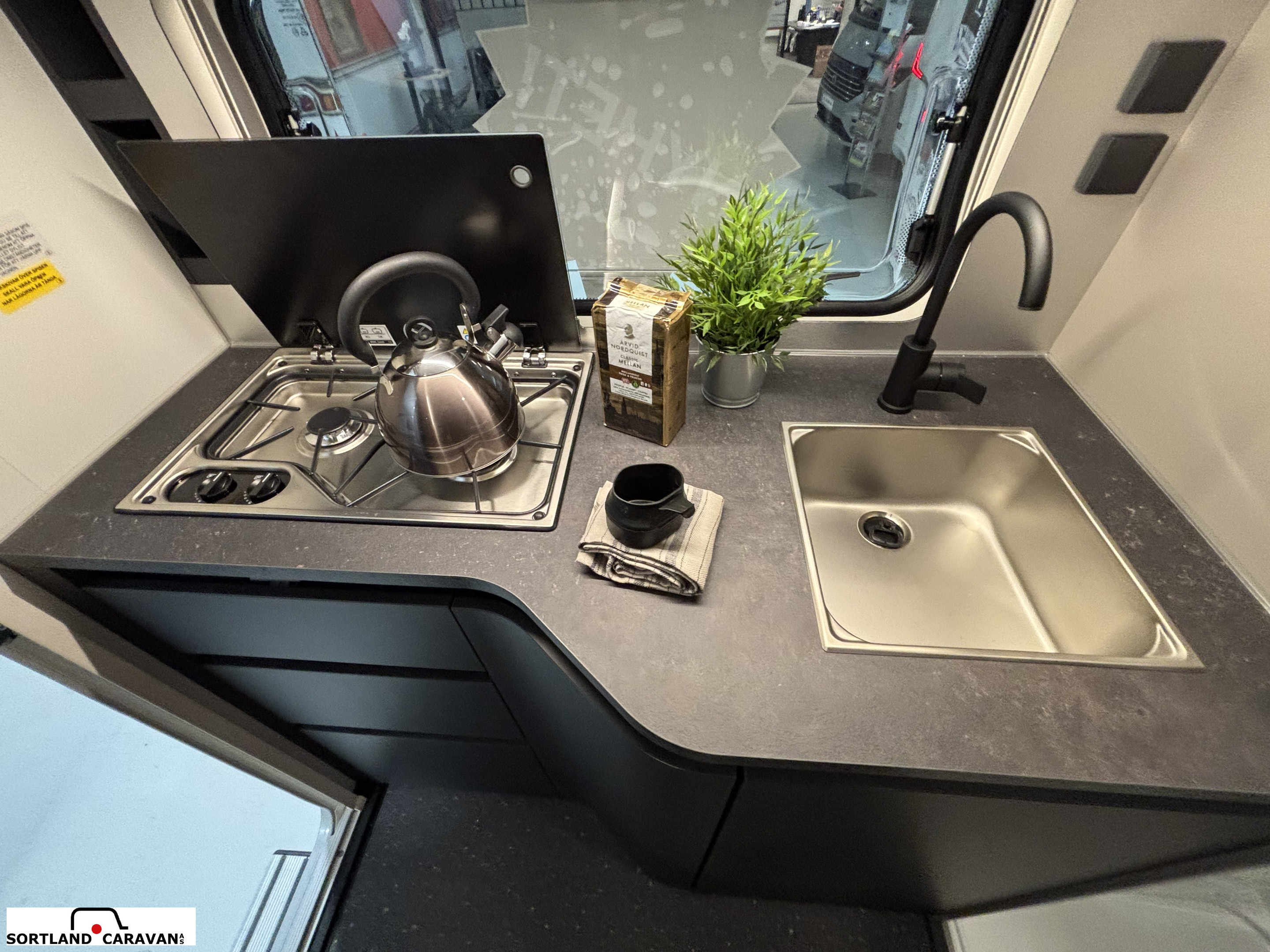 Adria ACTION 391 LH Sport - Adria