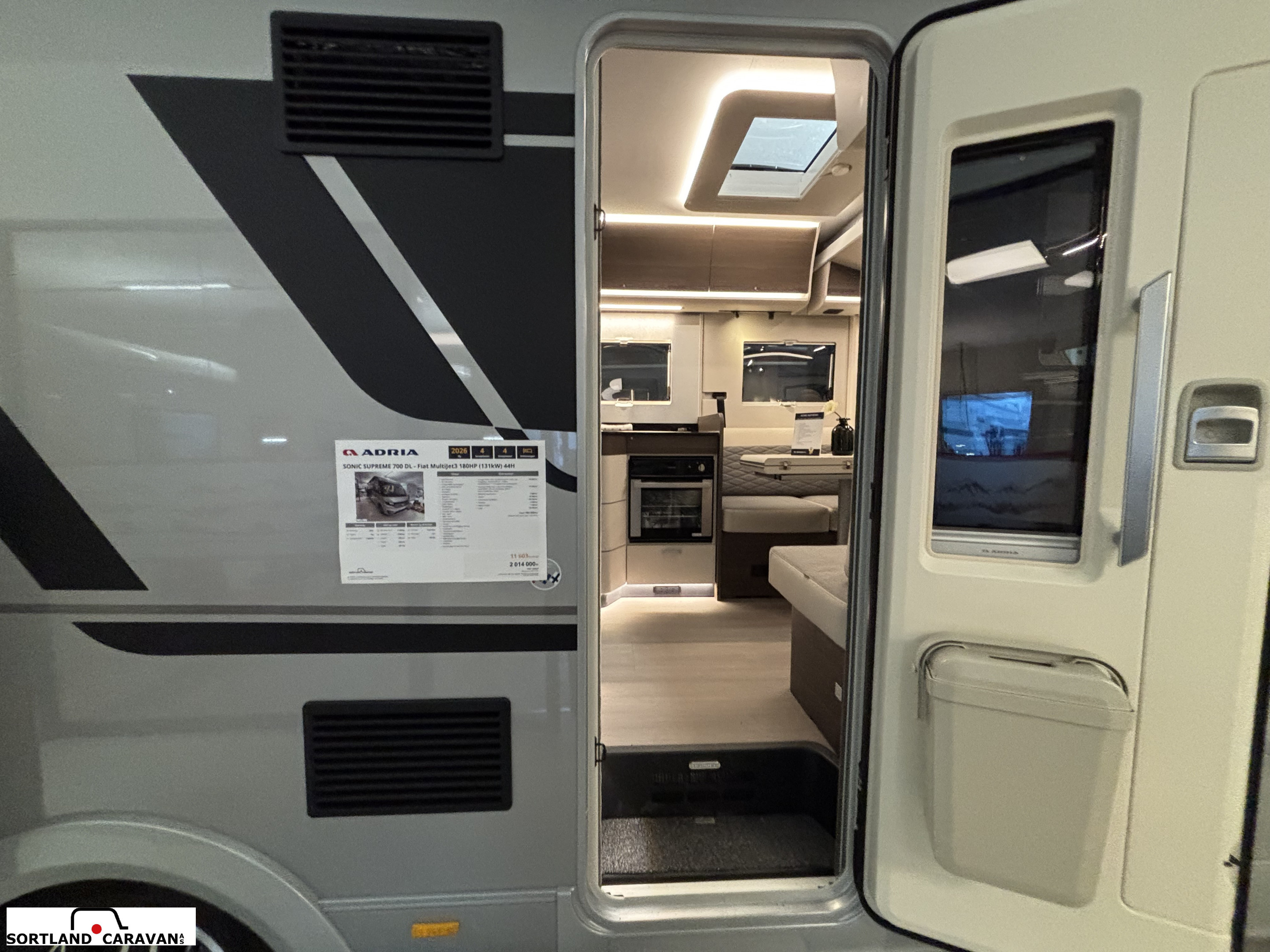 Adria SONIC SUPREME 700 DL - Fiat MultiJet3 180HP (131kW) 44H - Adria