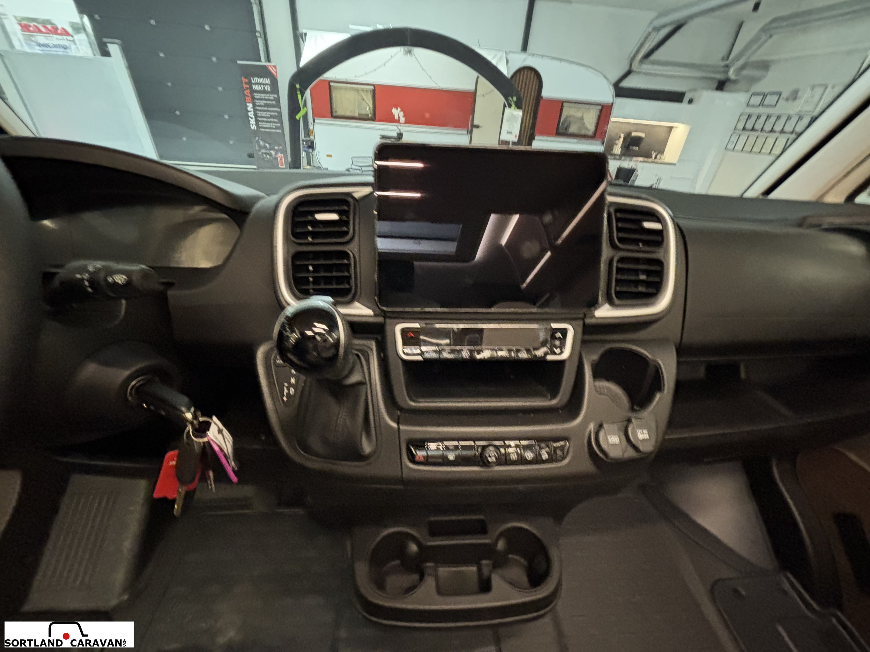 Adria SONIC SUPREME 700 DL - Fiat MultiJet3 180HP (131kW) 44H - Adria