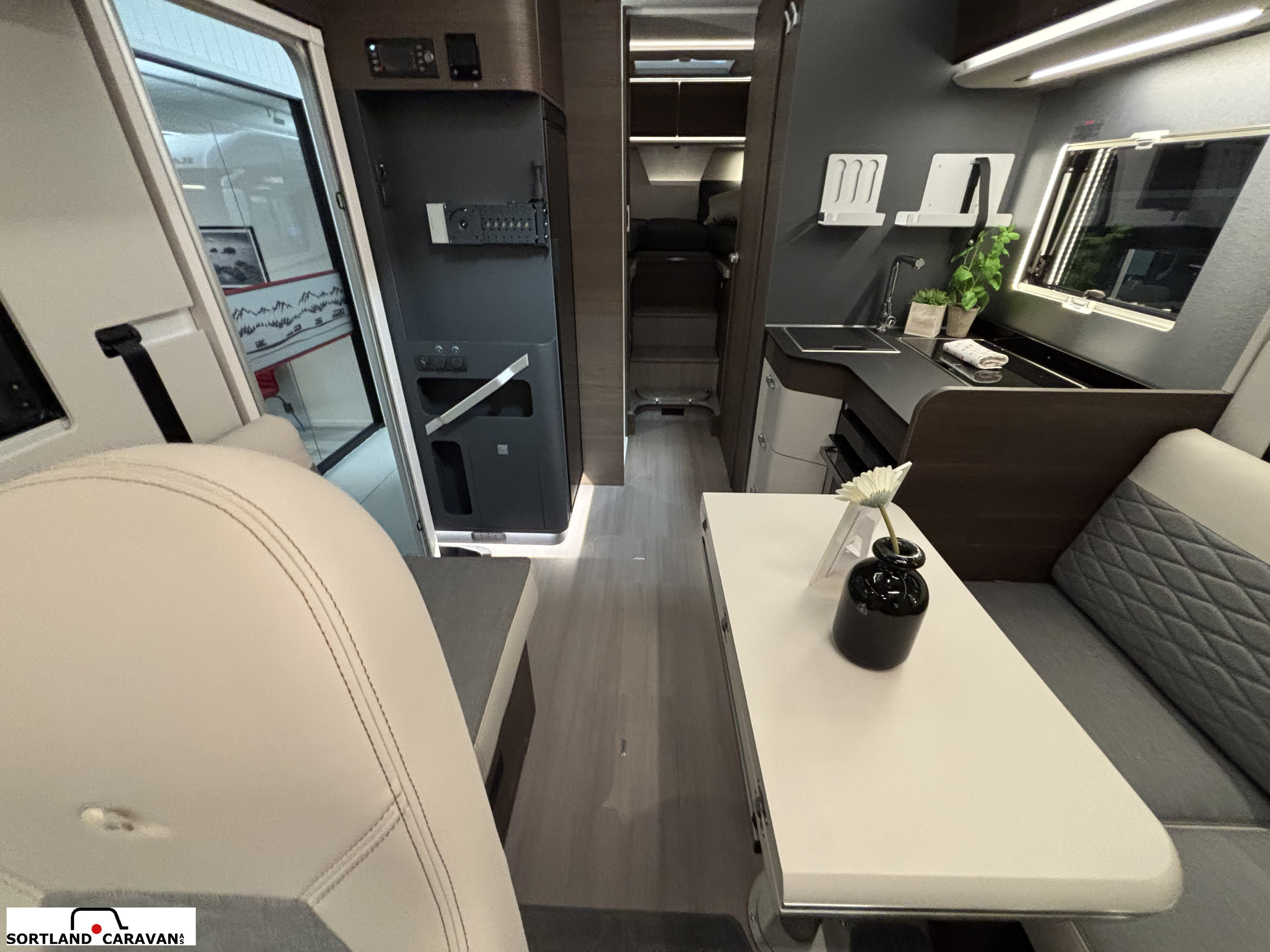 Adria SONIC SUPREME 700 DL - Fiat MultiJet3 180HP (131kW) 44H - Adria