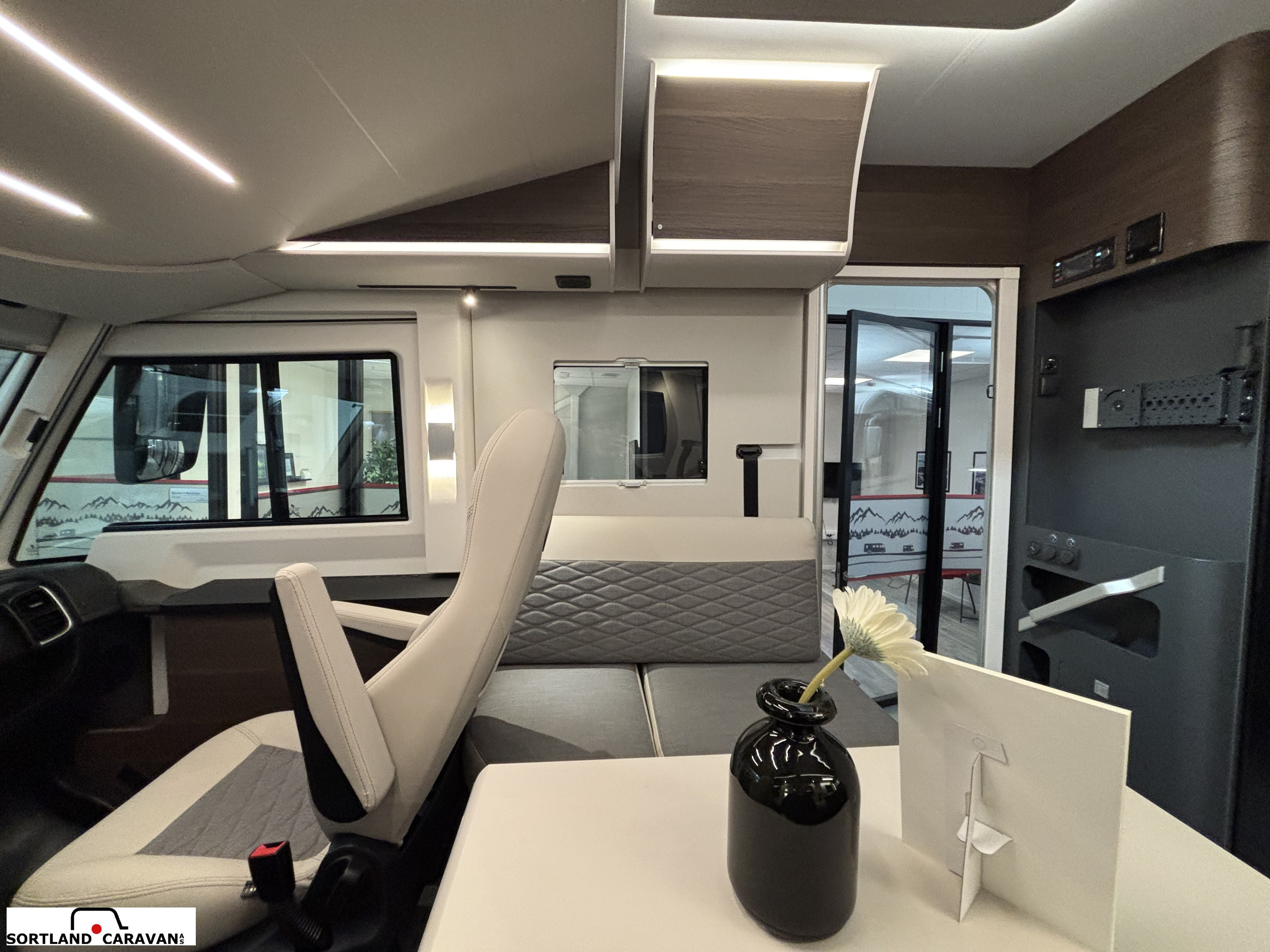 Adria SONIC SUPREME 700 DL - Fiat MultiJet3 180HP (131kW) 44H - Adria