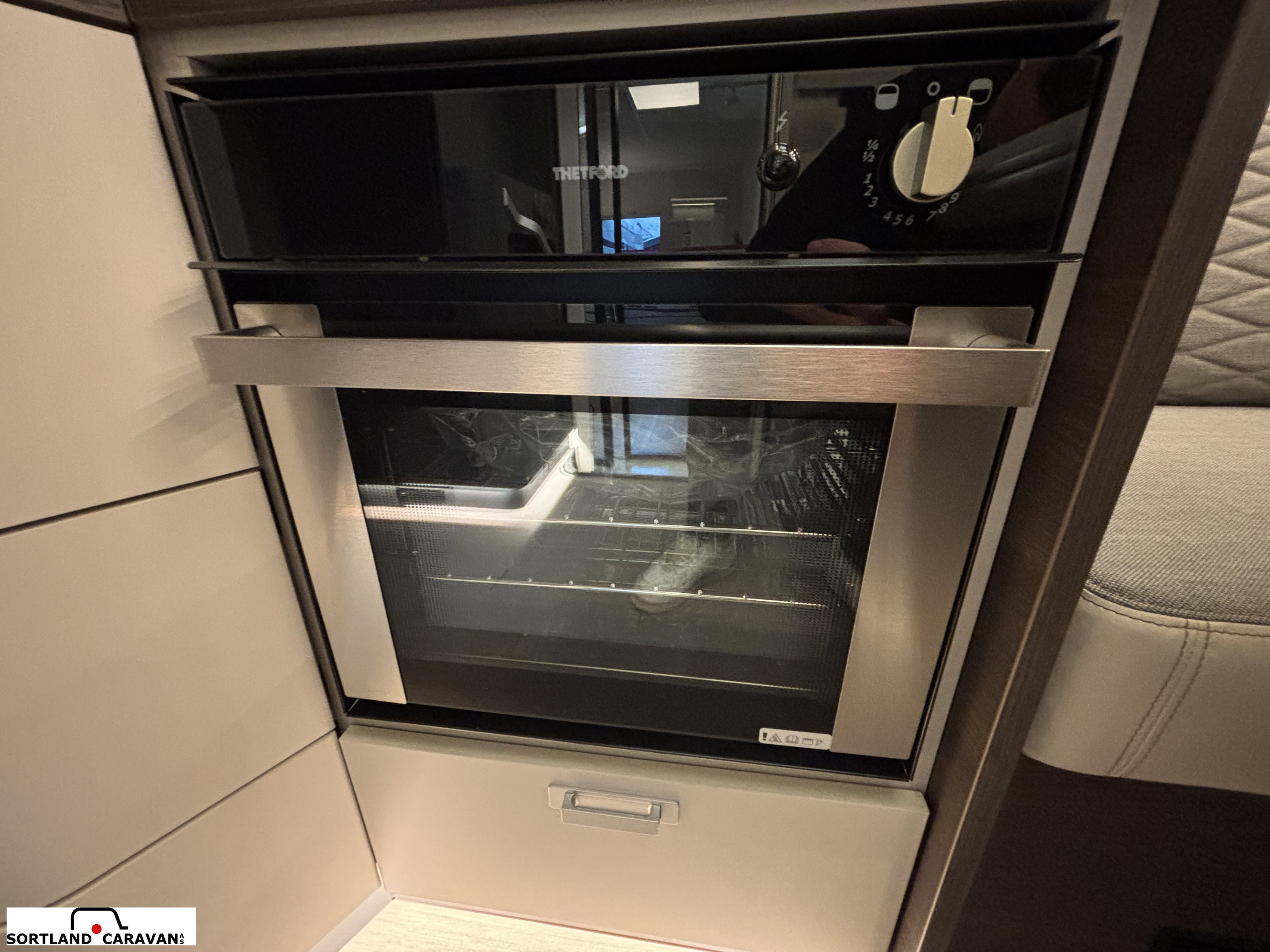 Adria SONIC SUPREME 700 DL - Fiat MultiJet3 180HP (131kW) 44H - Adria