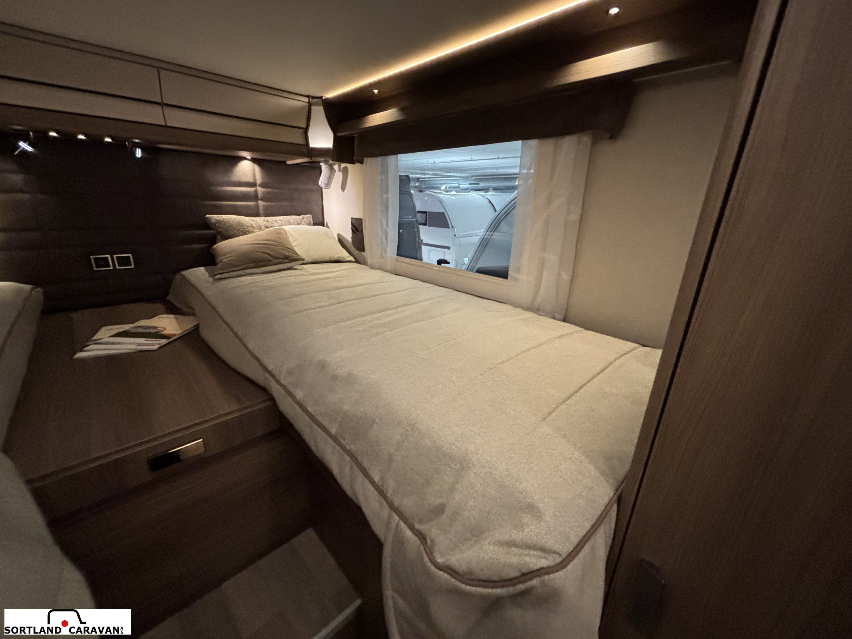 KABE TMI I810 R LGB Overståer kampanje - KABE