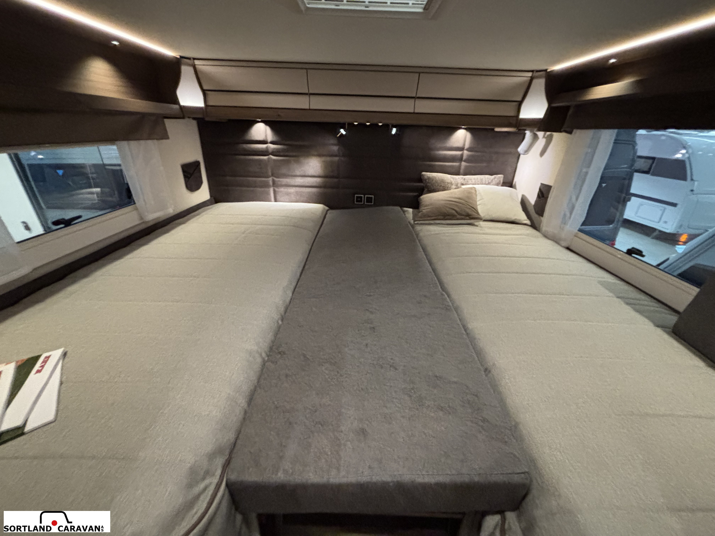 KABE TMI I810 R LGB Overståer kampanje - KABE