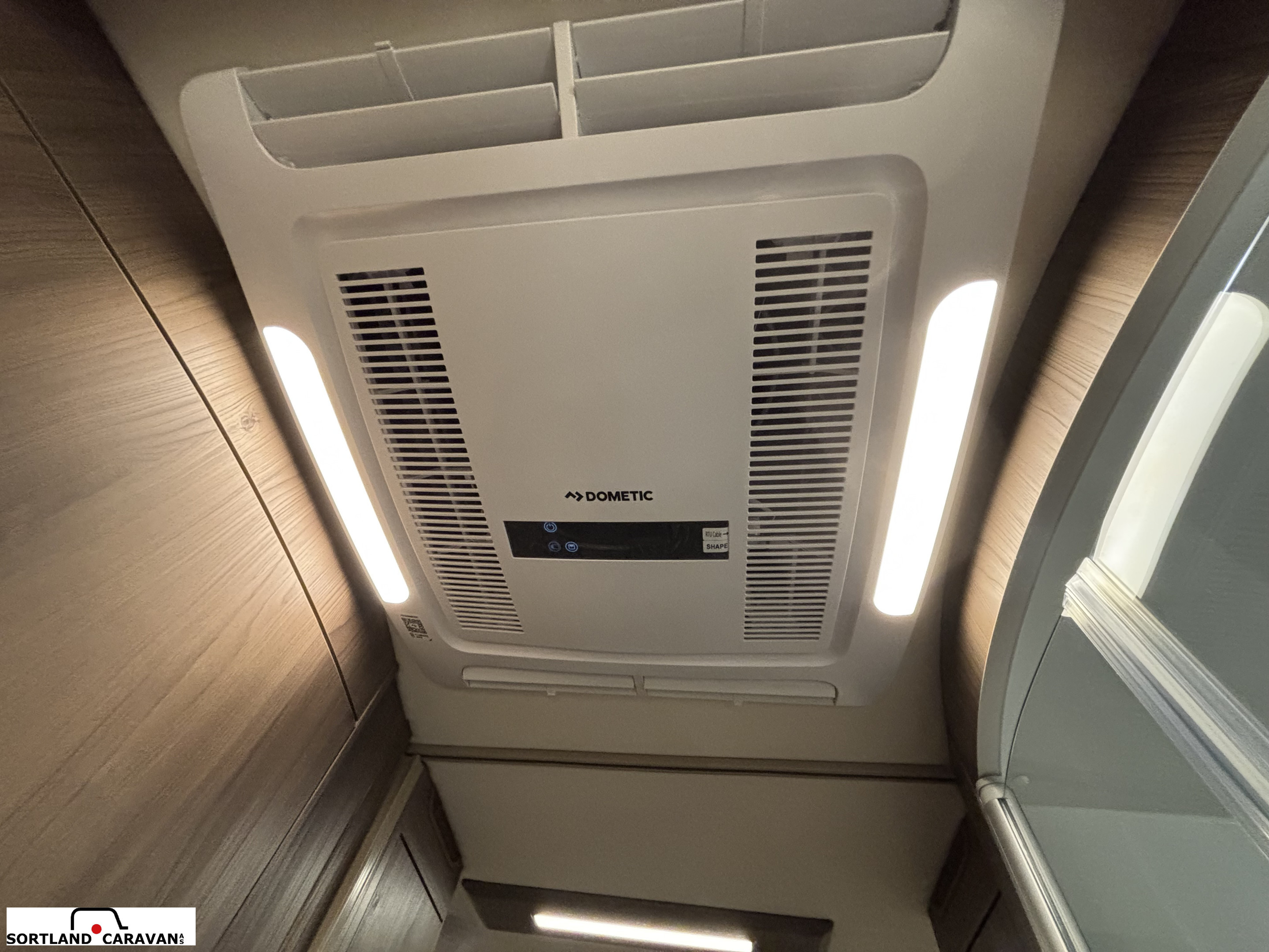 KABE TMI I810 R LGB Overståer kampanje - KABE