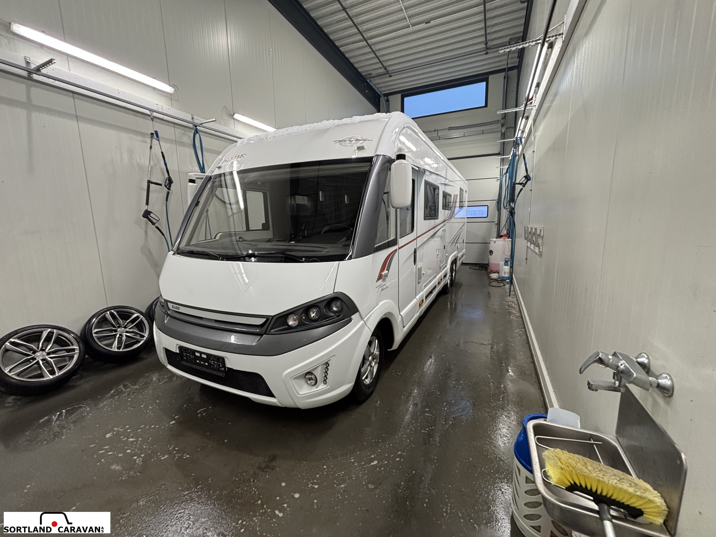 KABE TM I 860 LQB - KABE