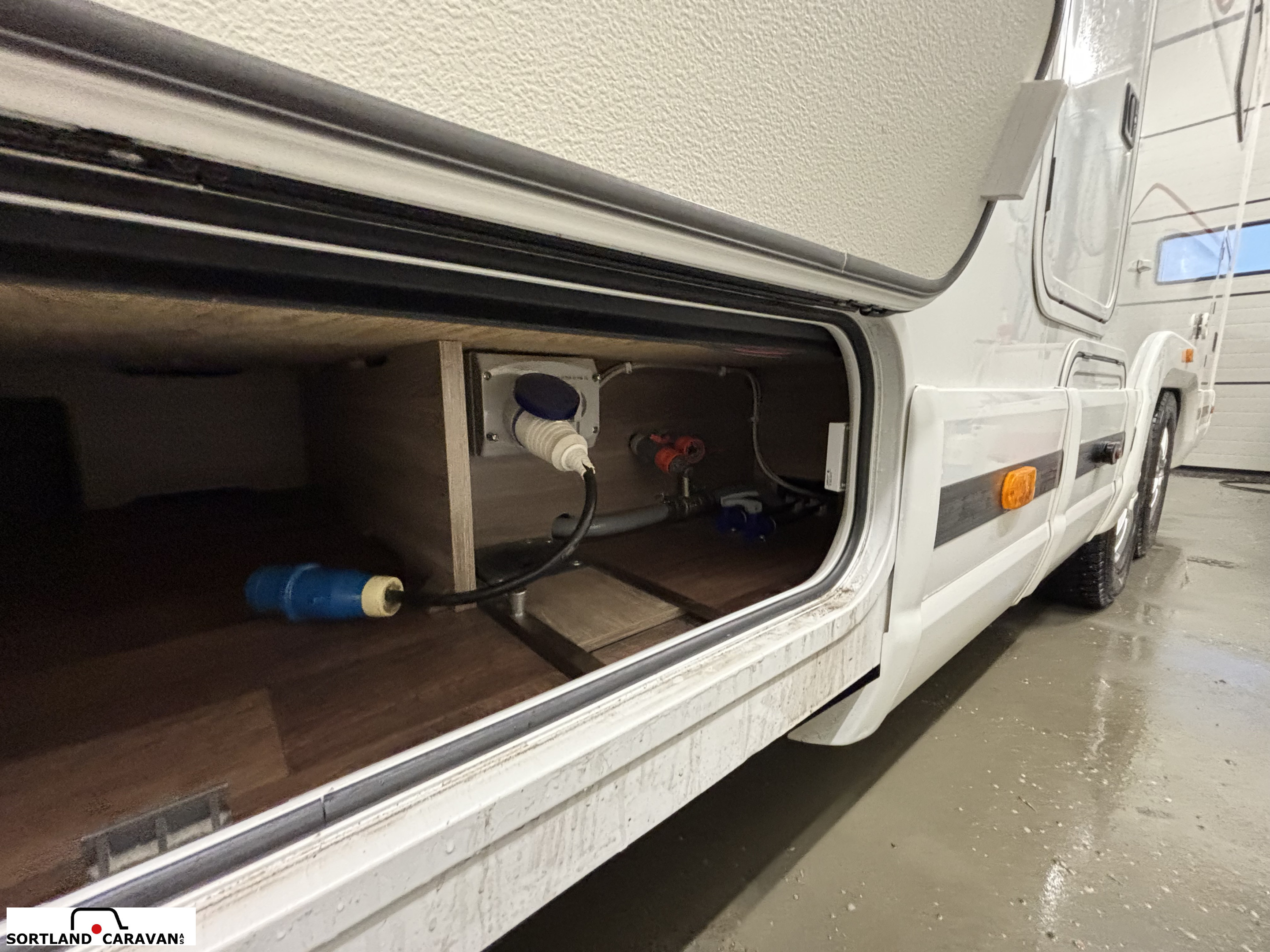 KABE TM I 860 LQB - KABE