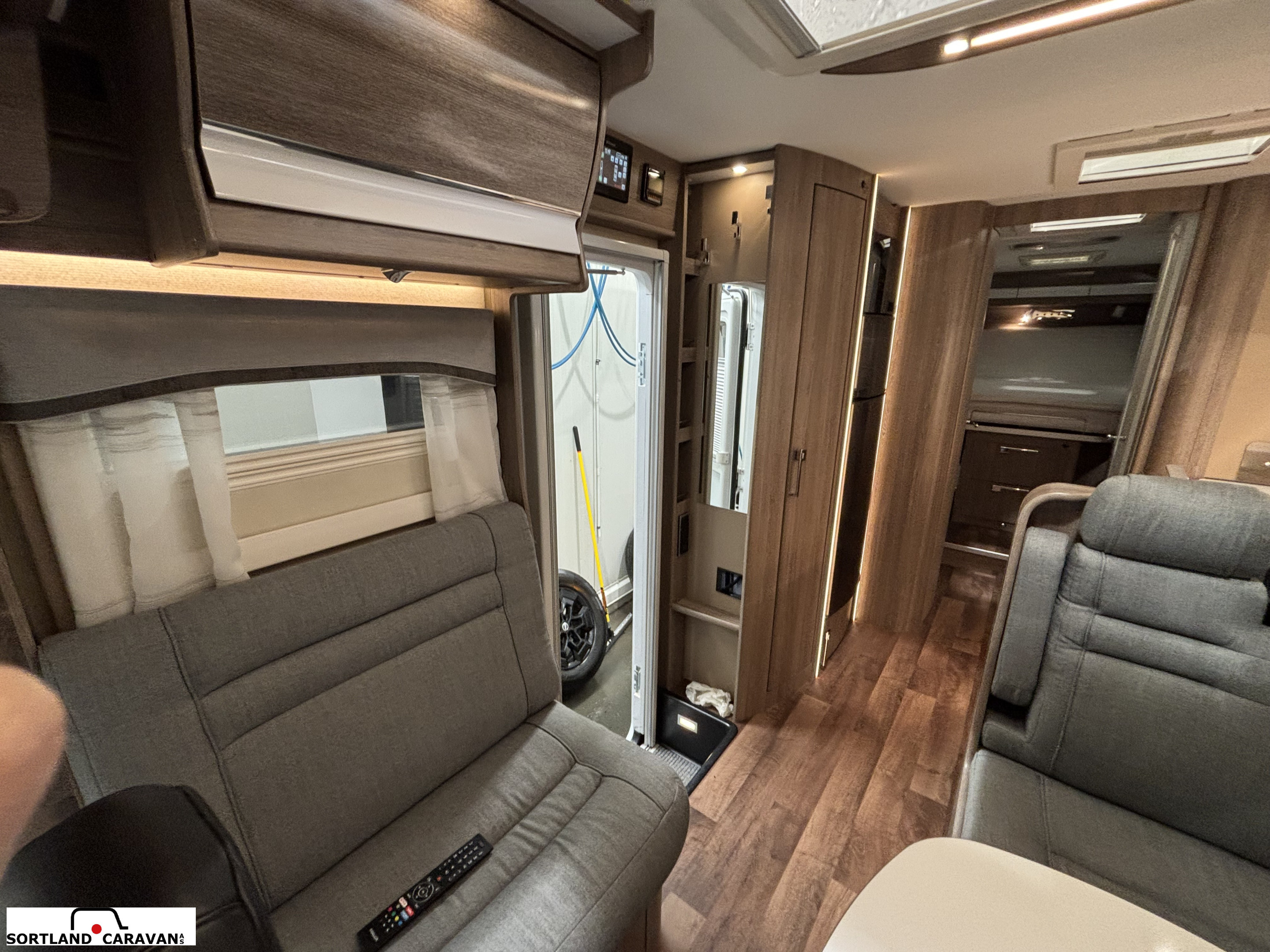 KABE TM I 860 LQB - KABE