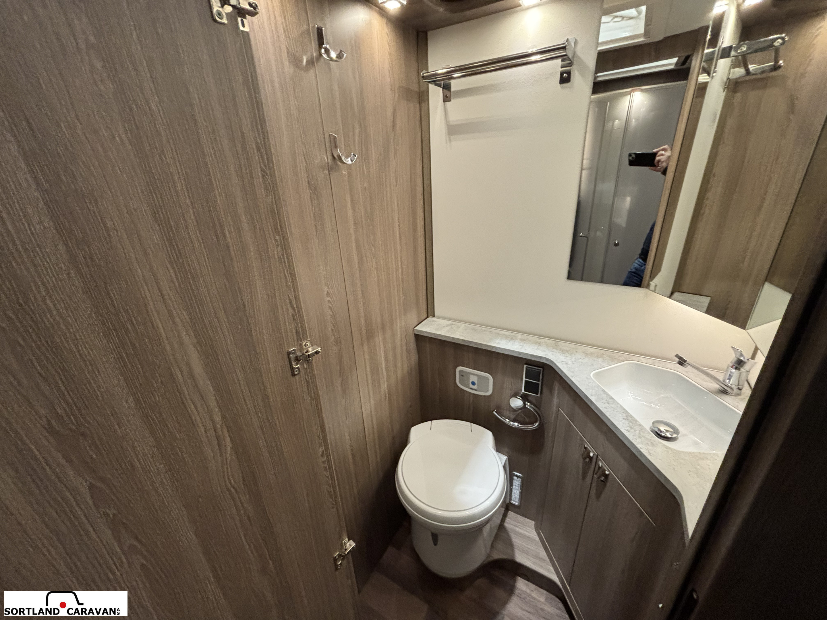 KABE TM I 860 LQB - KABE