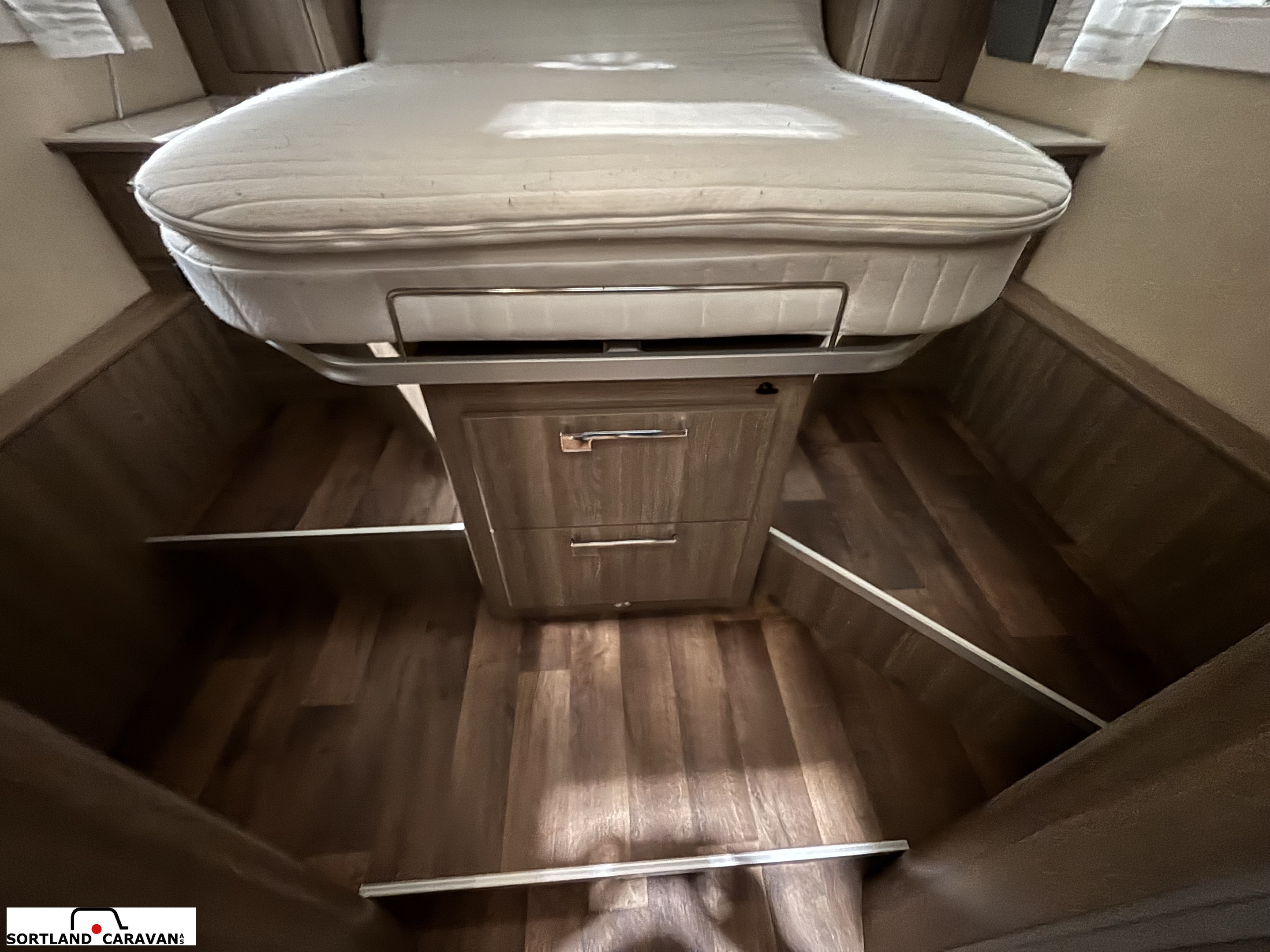 KABE TM I 860 LQB - KABE