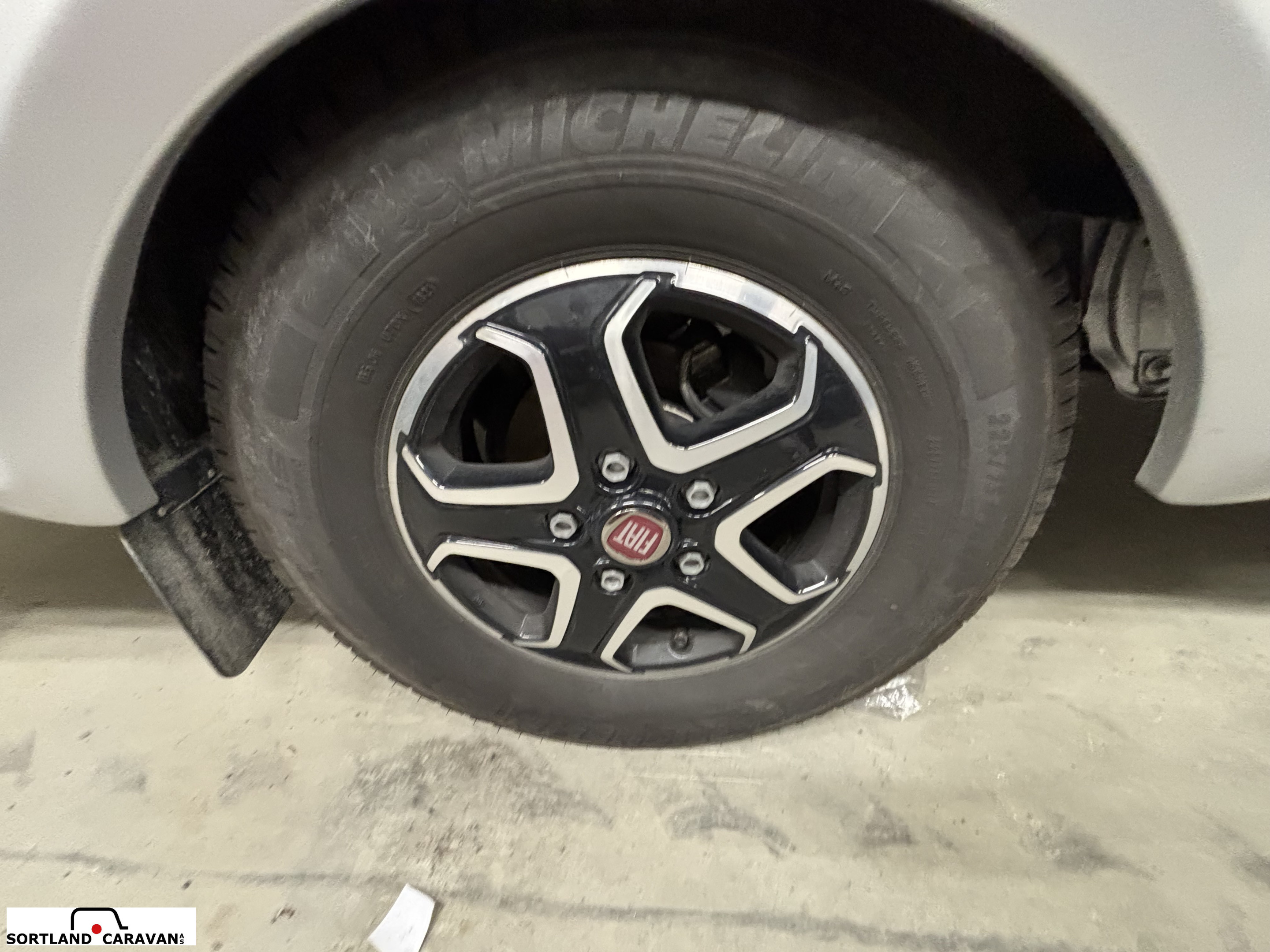 Adria Compact DL - Adria