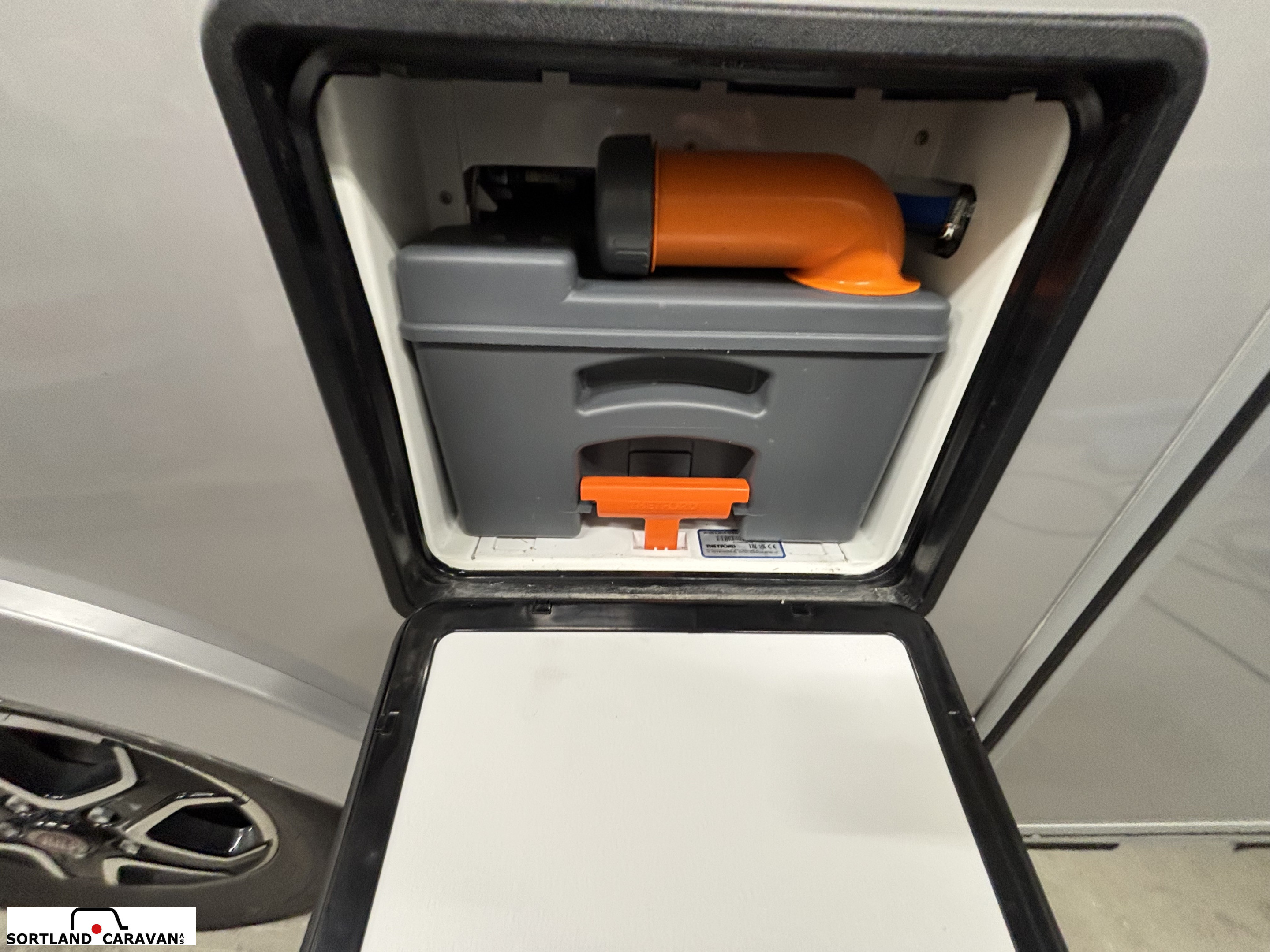 Adria Compact DL - Adria