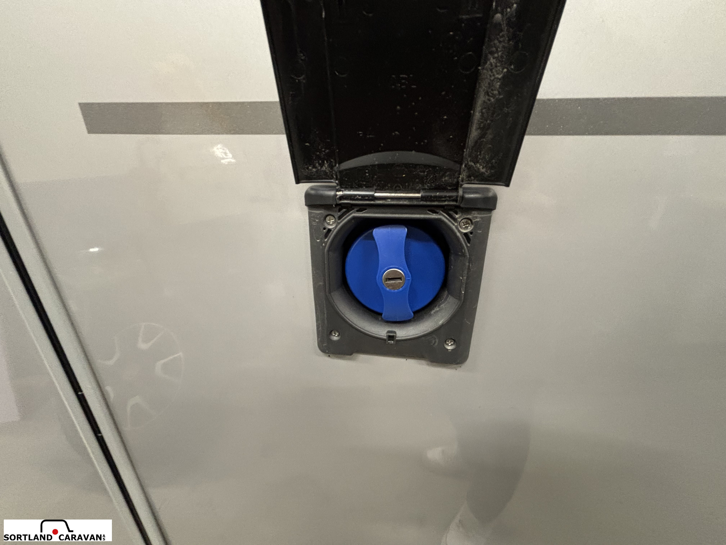 Adria Compact DL - Adria