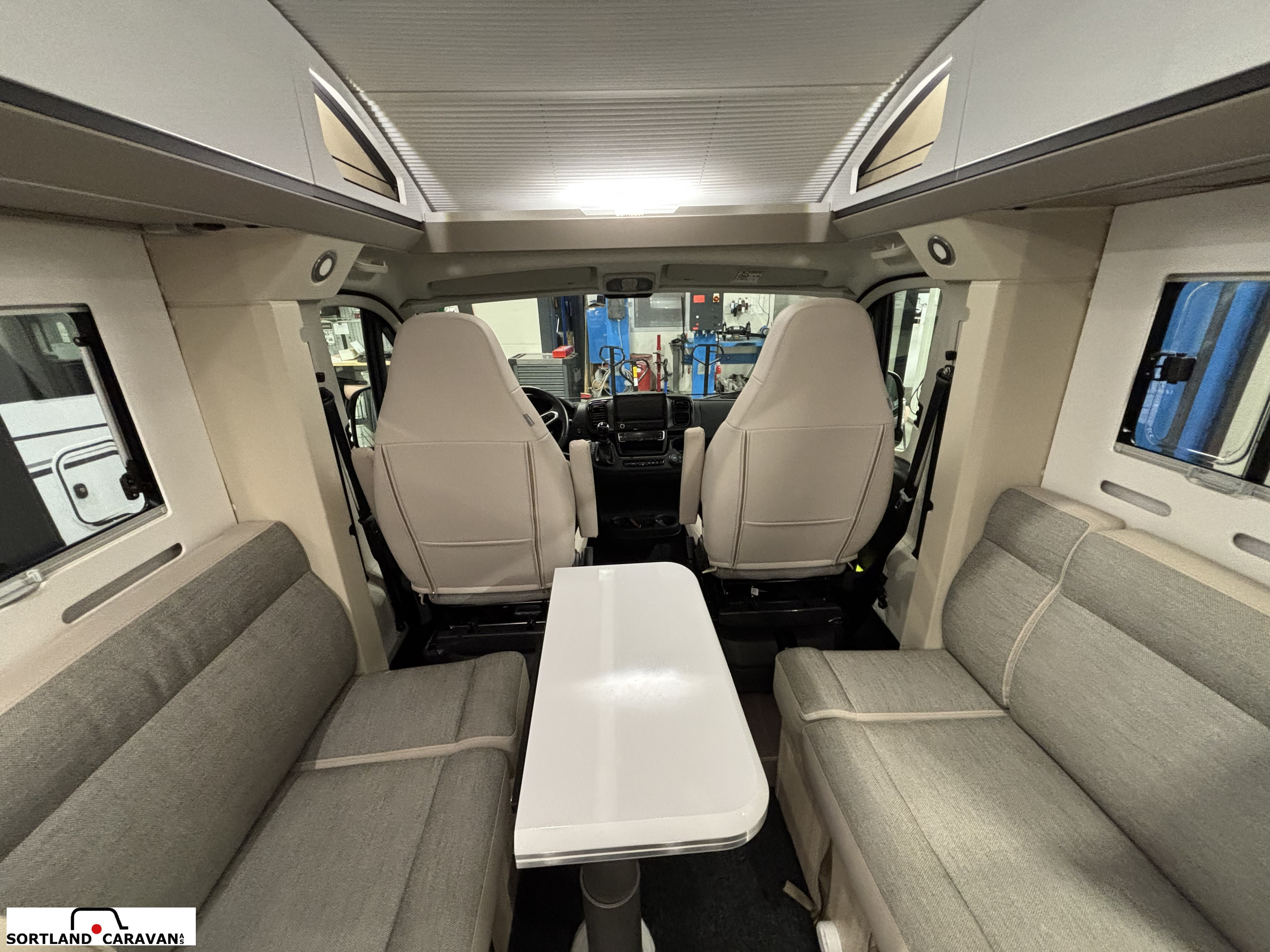 Adria Compact DL - Adria