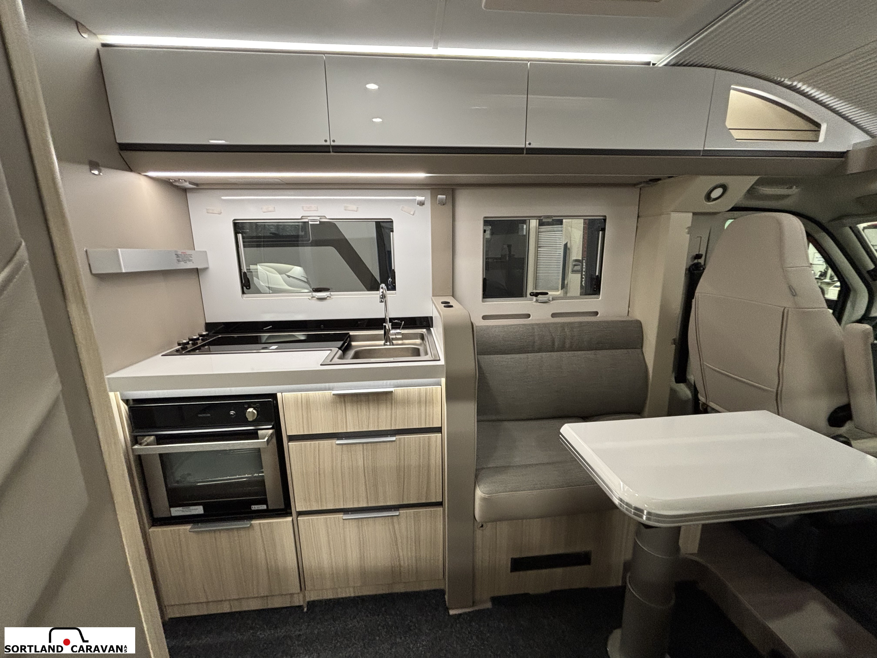 Adria Compact DL - Adria