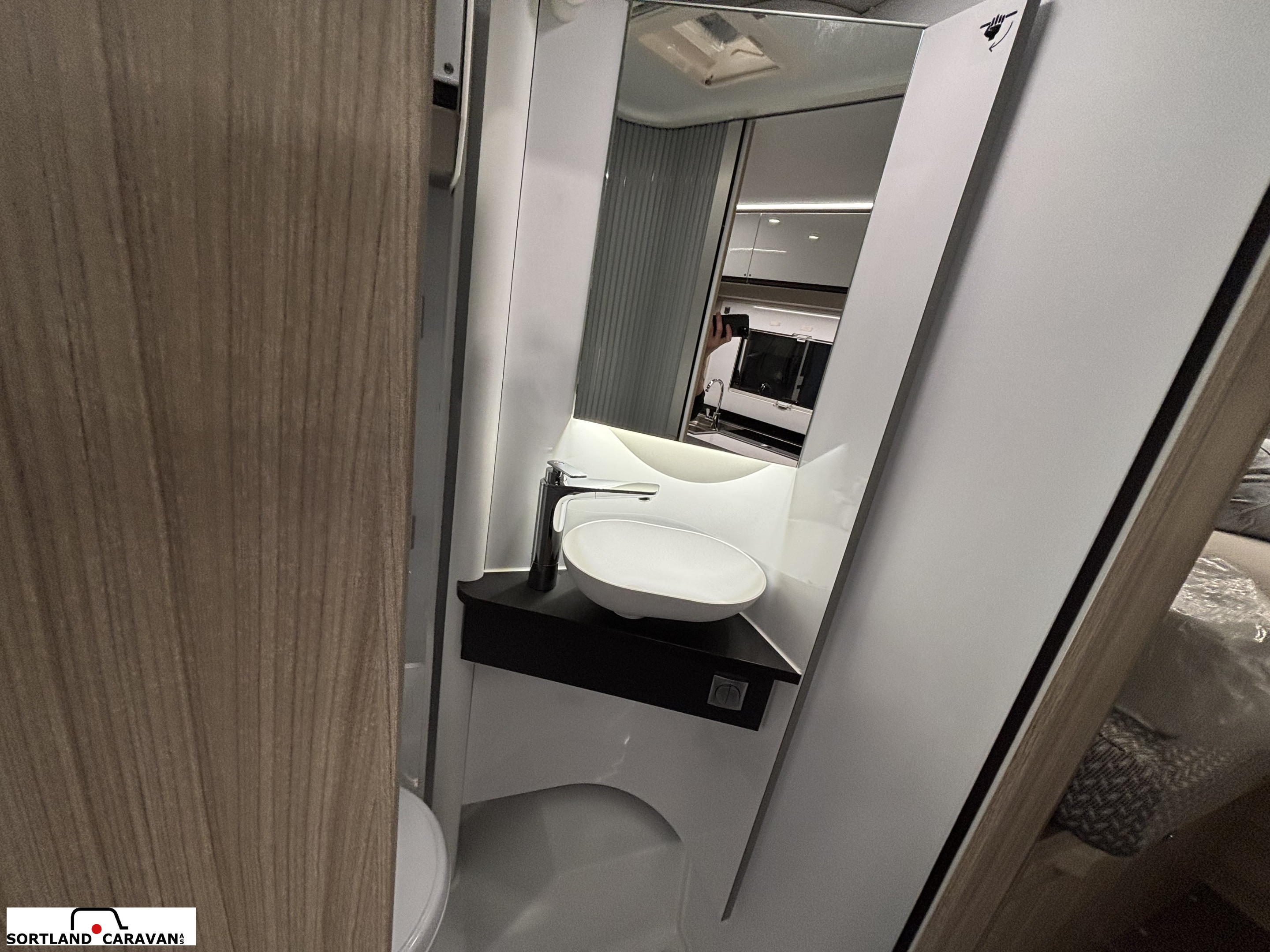 Adria Compact DL - Adria