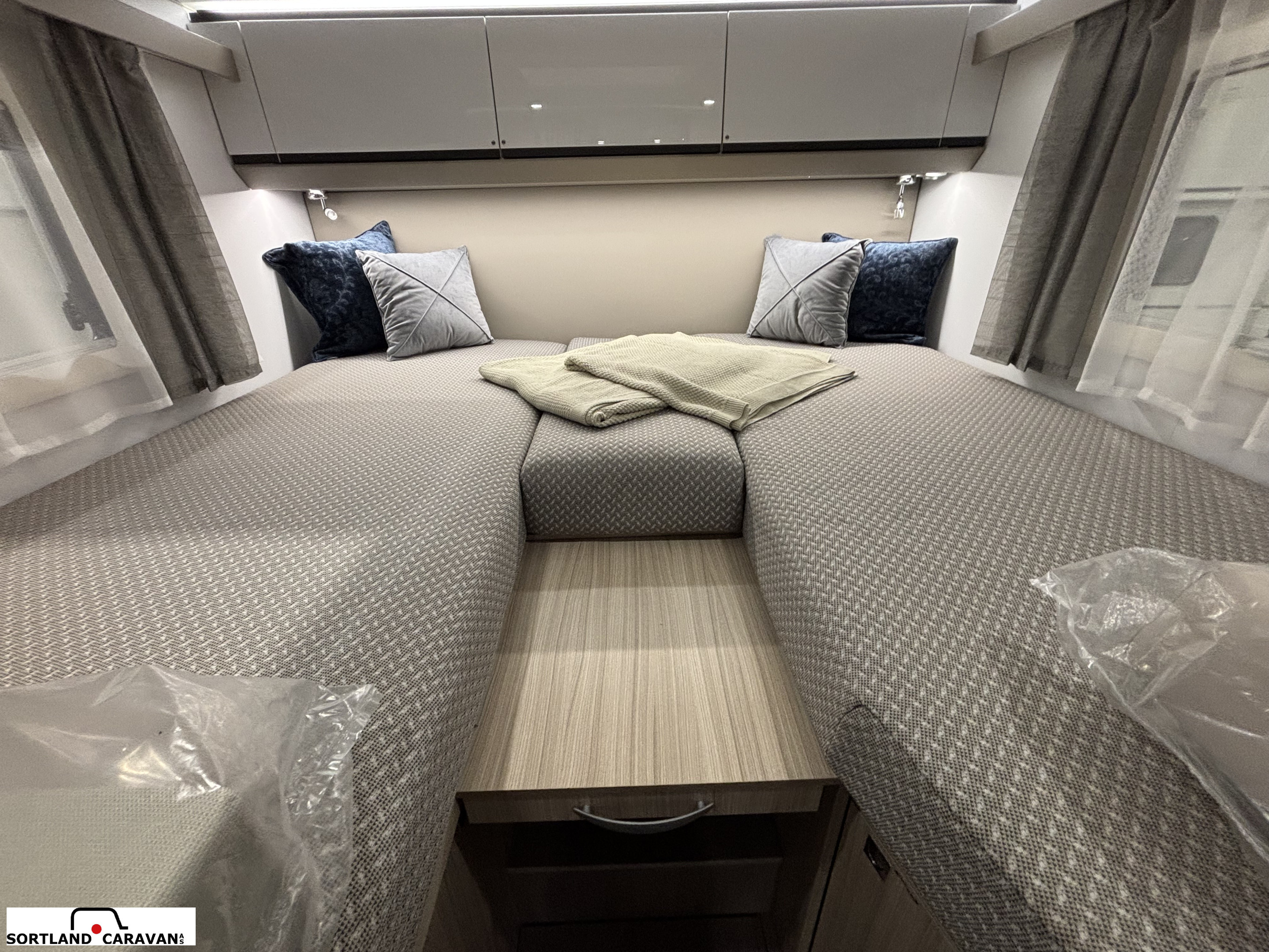 Adria Compact DL - Adria