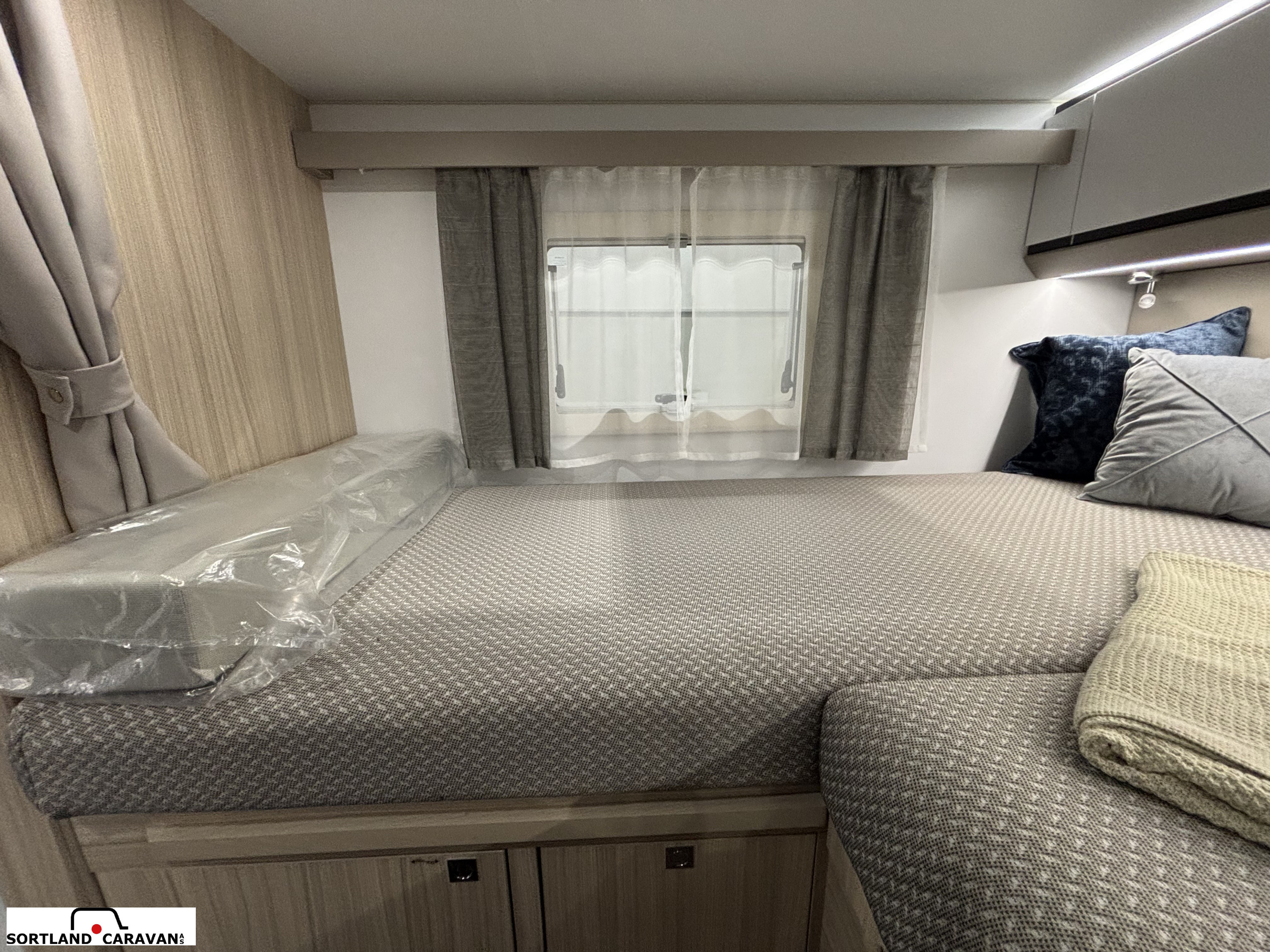 Adria Compact DL - Adria