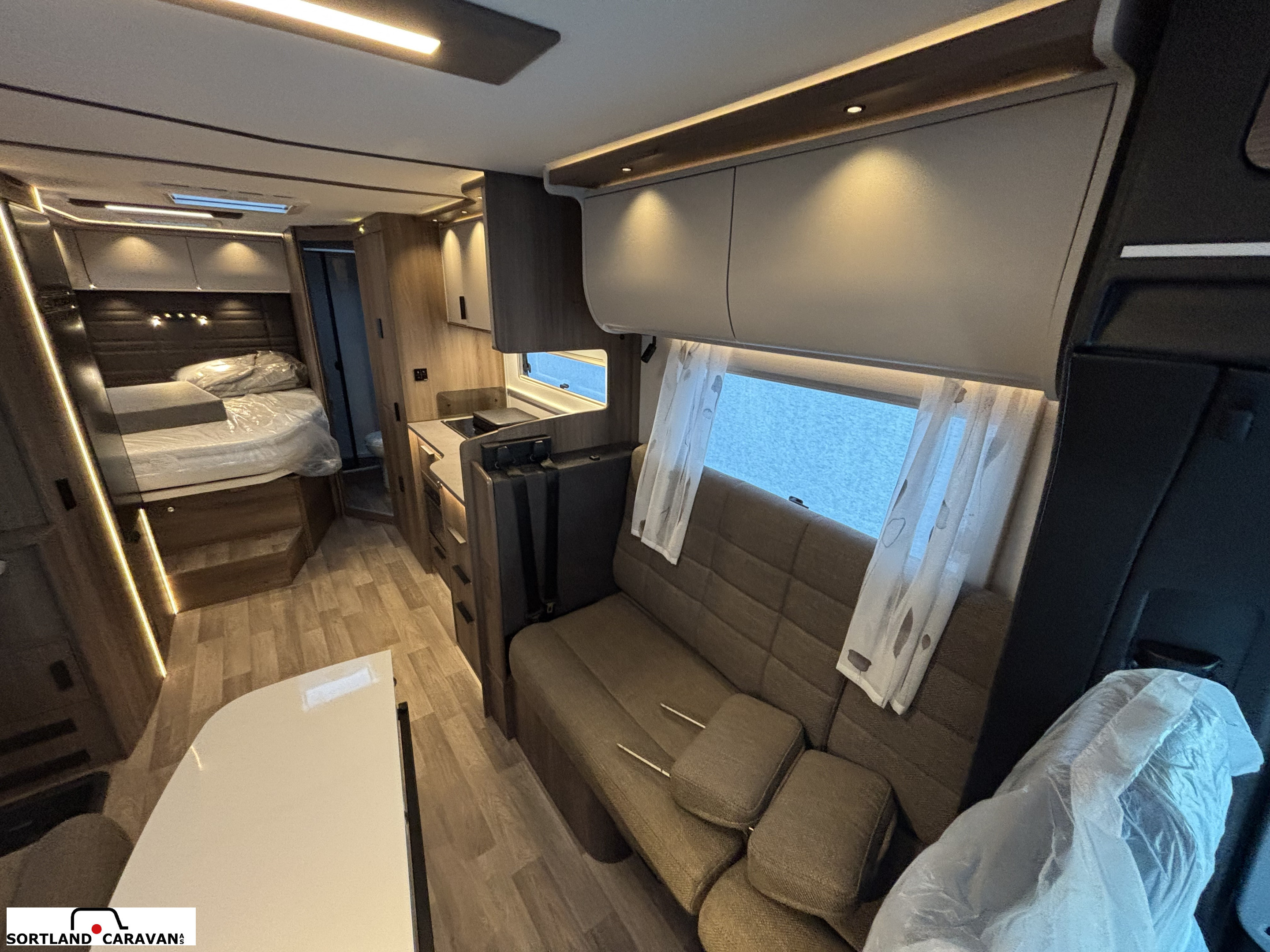 KABE Royal X 810  LXL - KABE