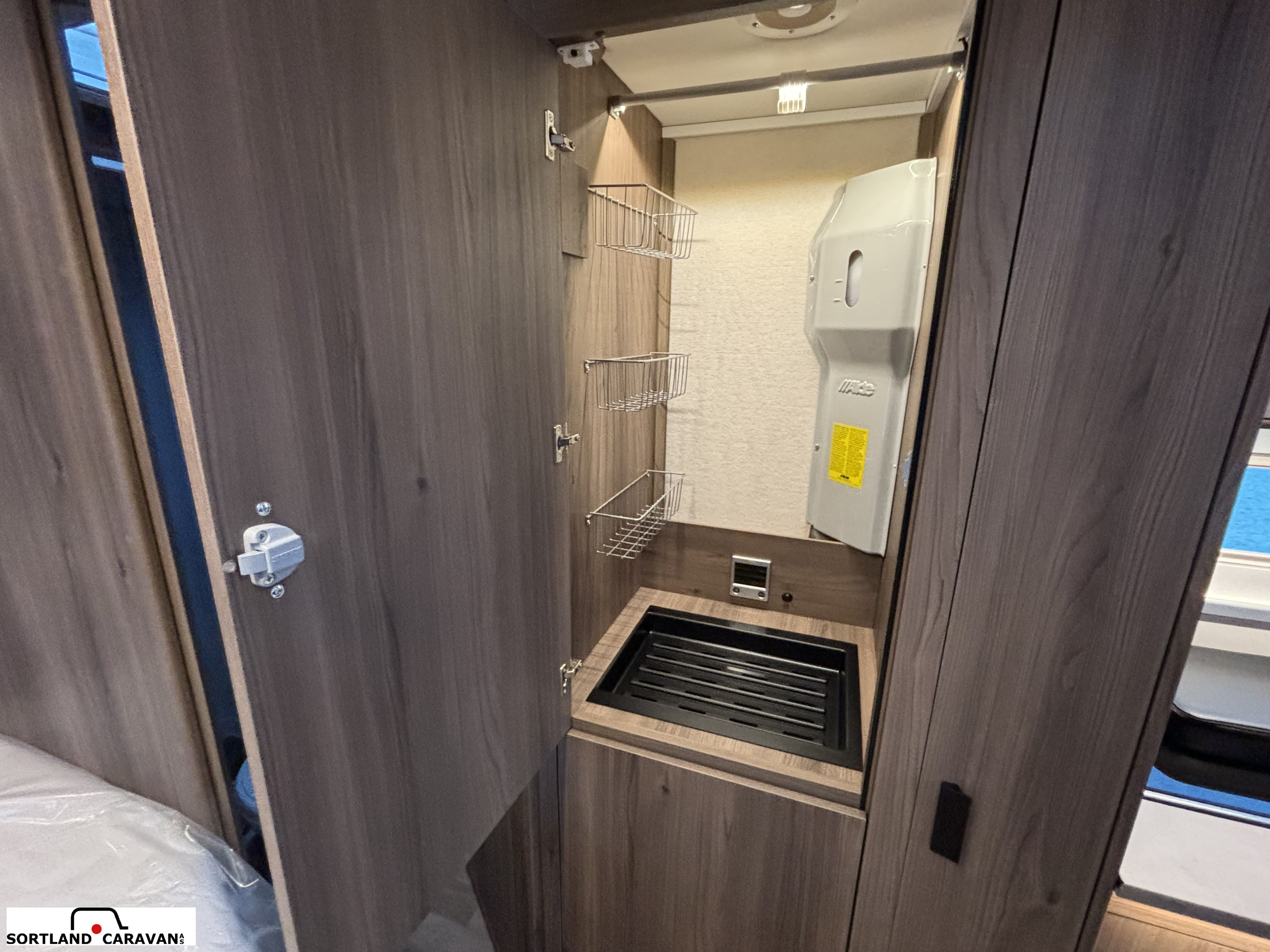 KABE Royal X 810  LXL - KABE