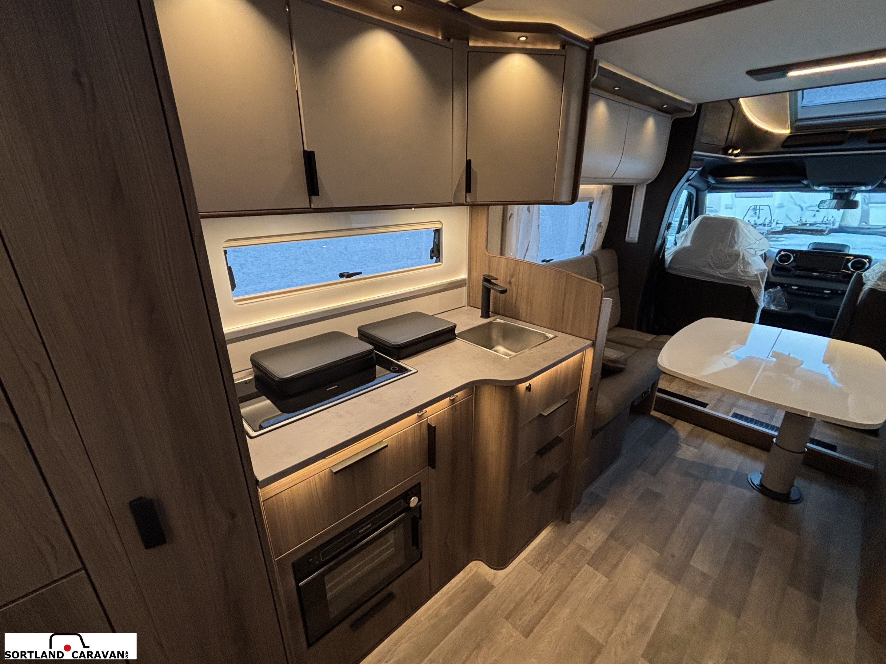 KABE Royal X 810  LXL - KABE