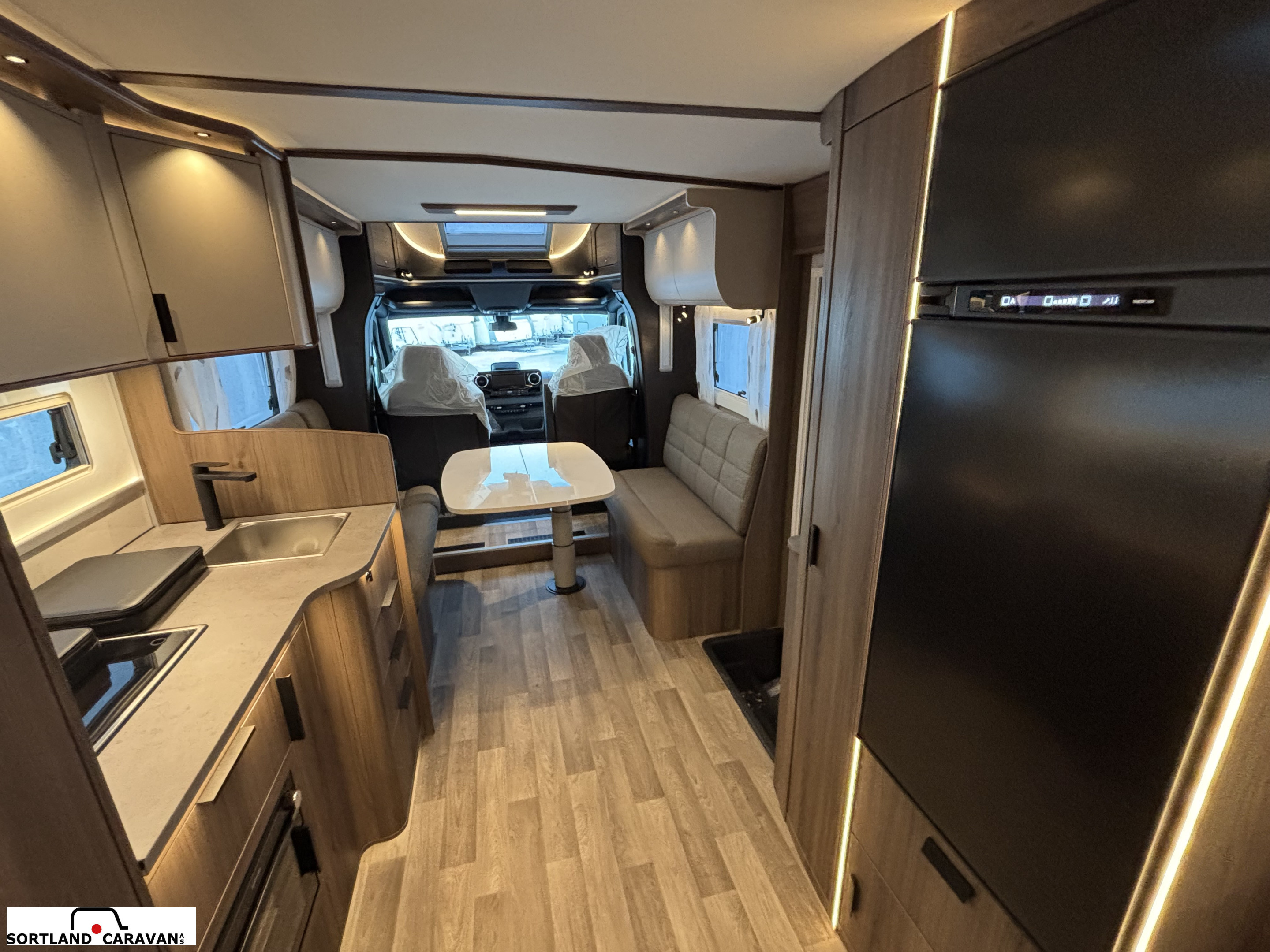 KABE Royal X 810  LXL - KABE