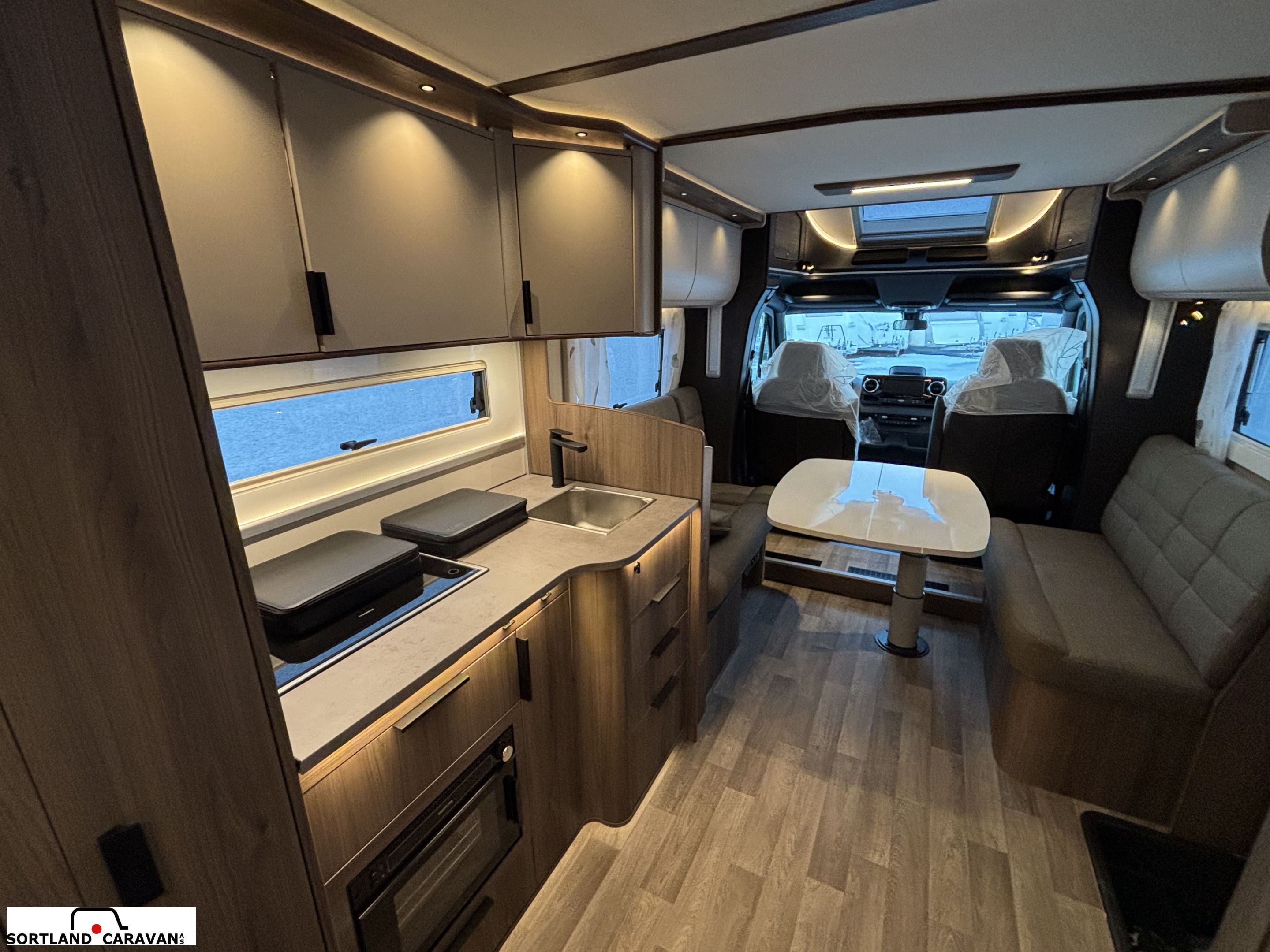 KABE Royal X 810  LXL - KABE