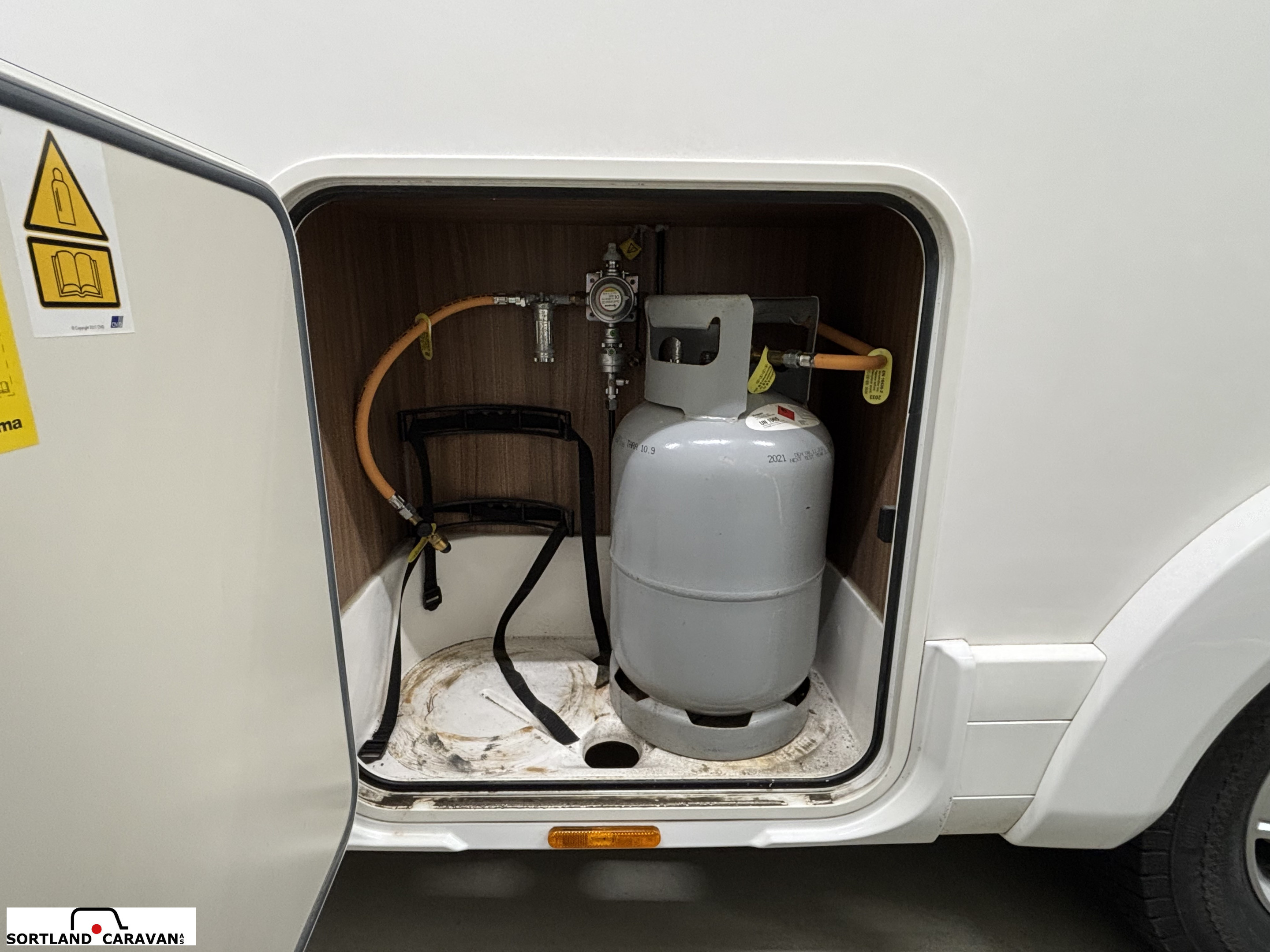 Eura Mobil IL 725 QB - Eura Mobil