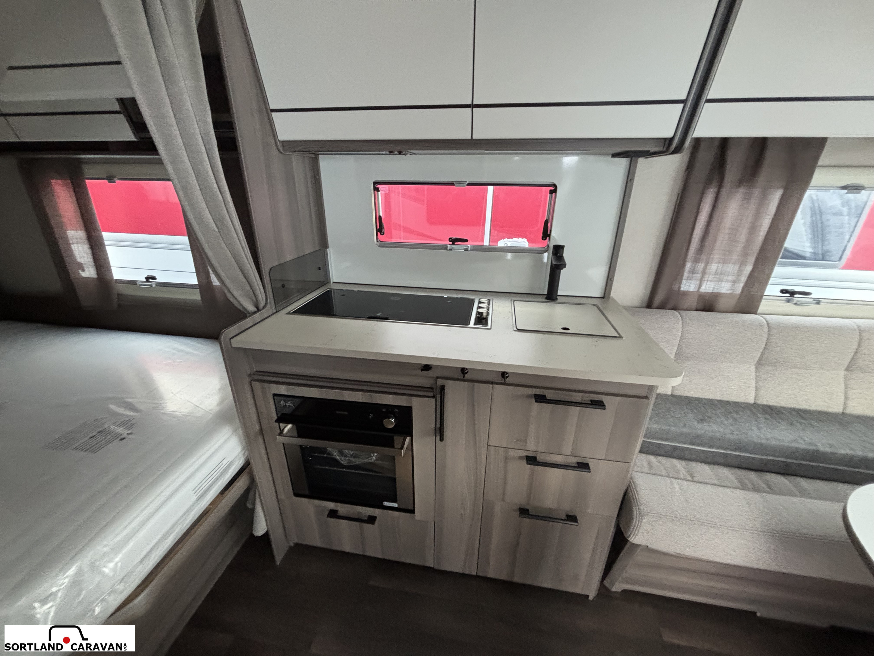 KABE ESTATE 470 XL KS - KABE