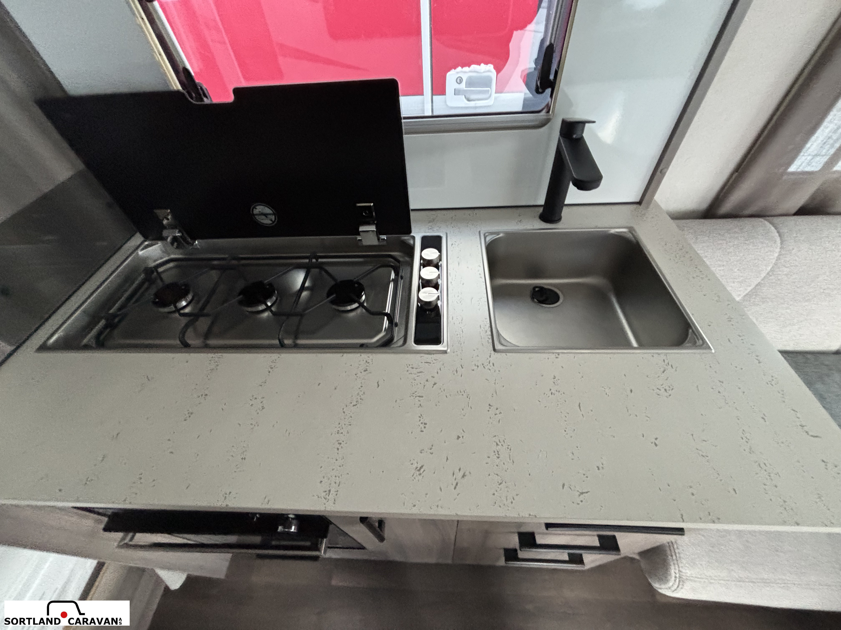 KABE ESTATE 470 XL KS - KABE