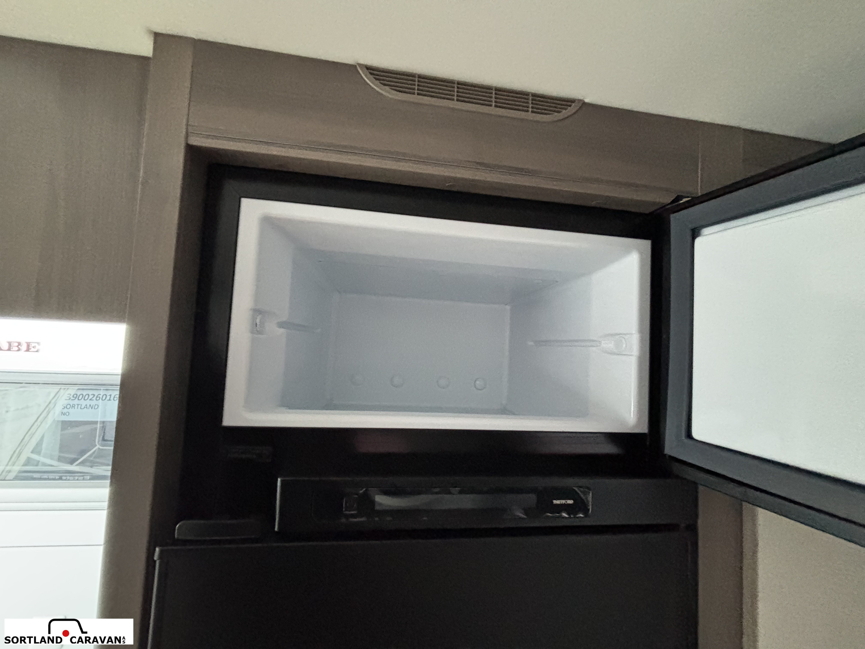 KABE ESTATE 470 XL KS - KABE