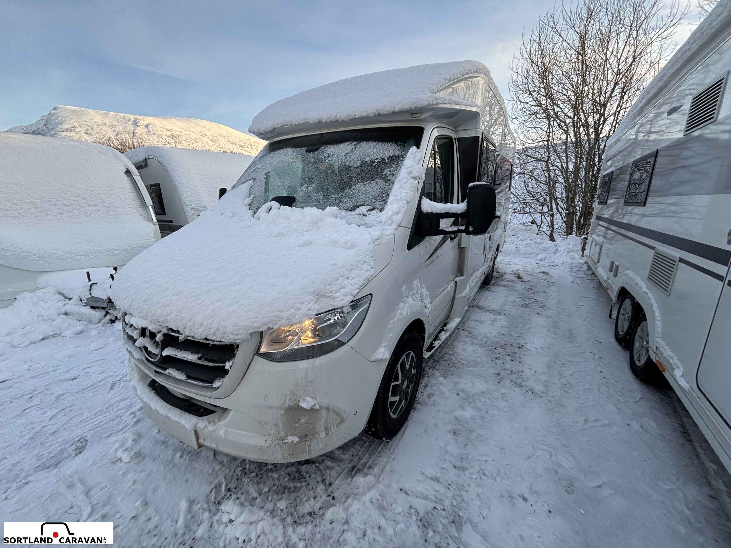 KABE TRAVEL MASTER COMPACT N720 LXL - KABE