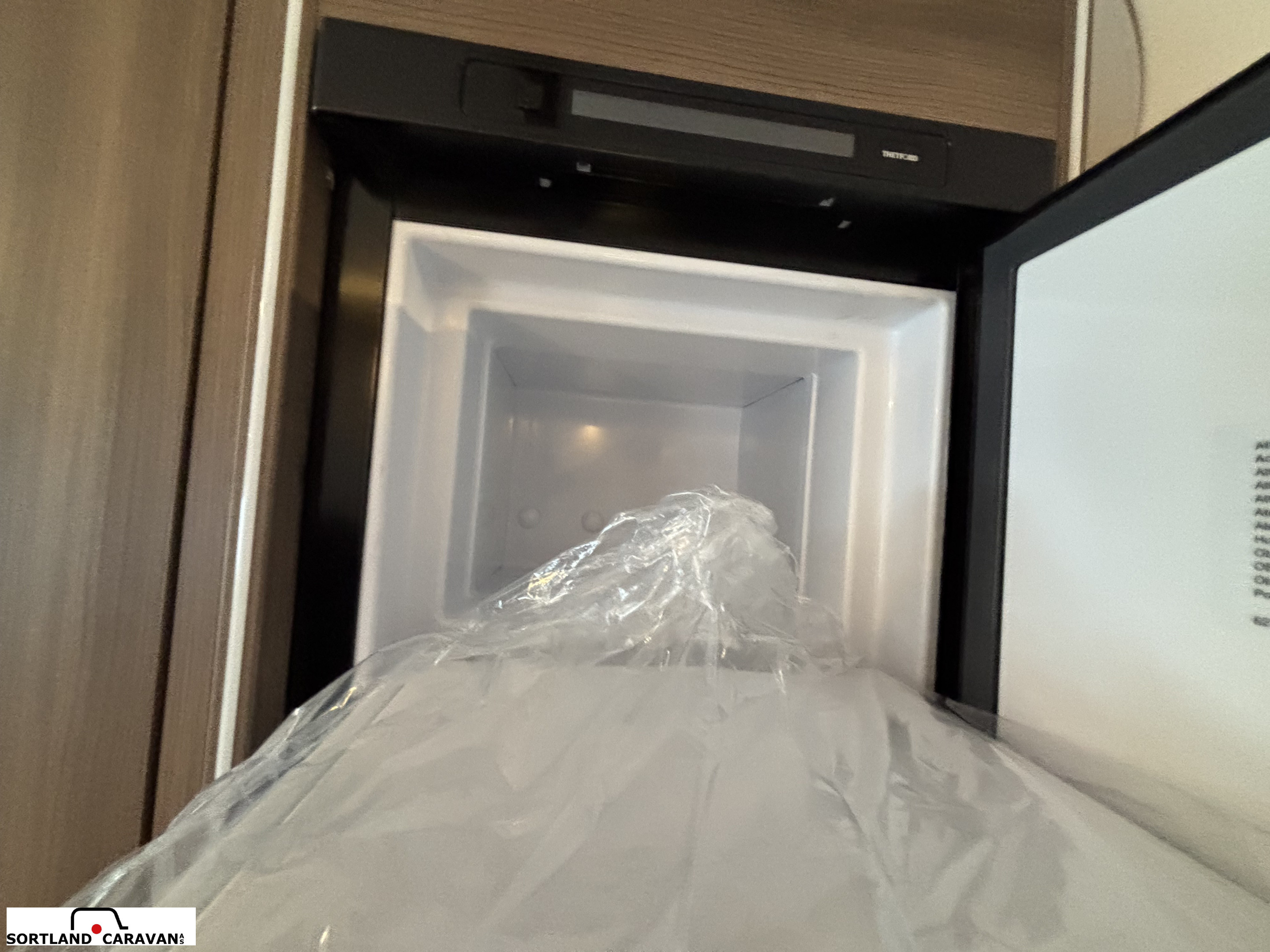 KABE TRAVEL MASTER COMPACT N720 LXL - KABE