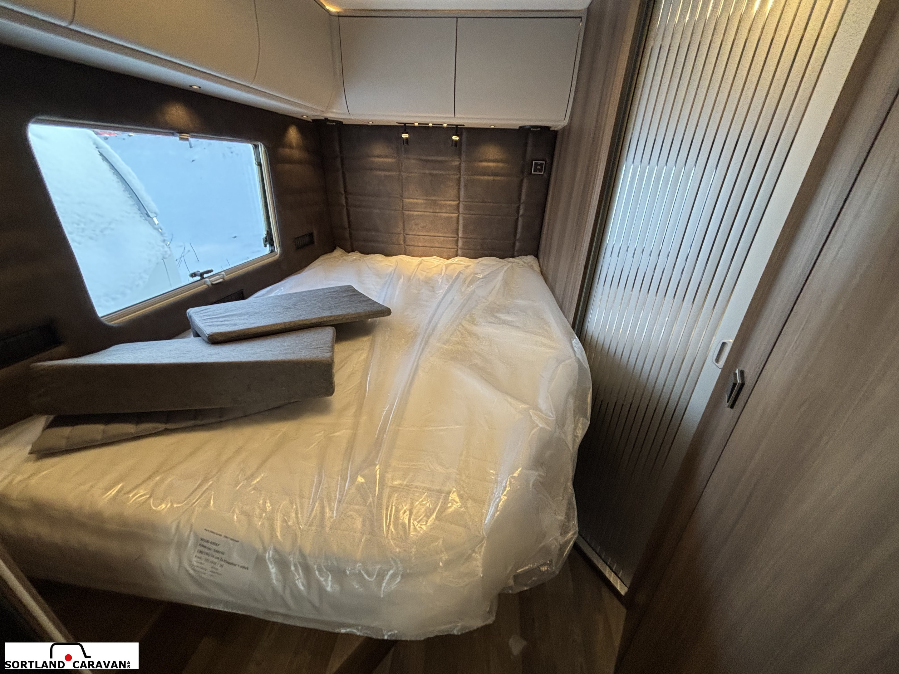 KABE TRAVEL MASTER COMPACT N720 LXL - KABE