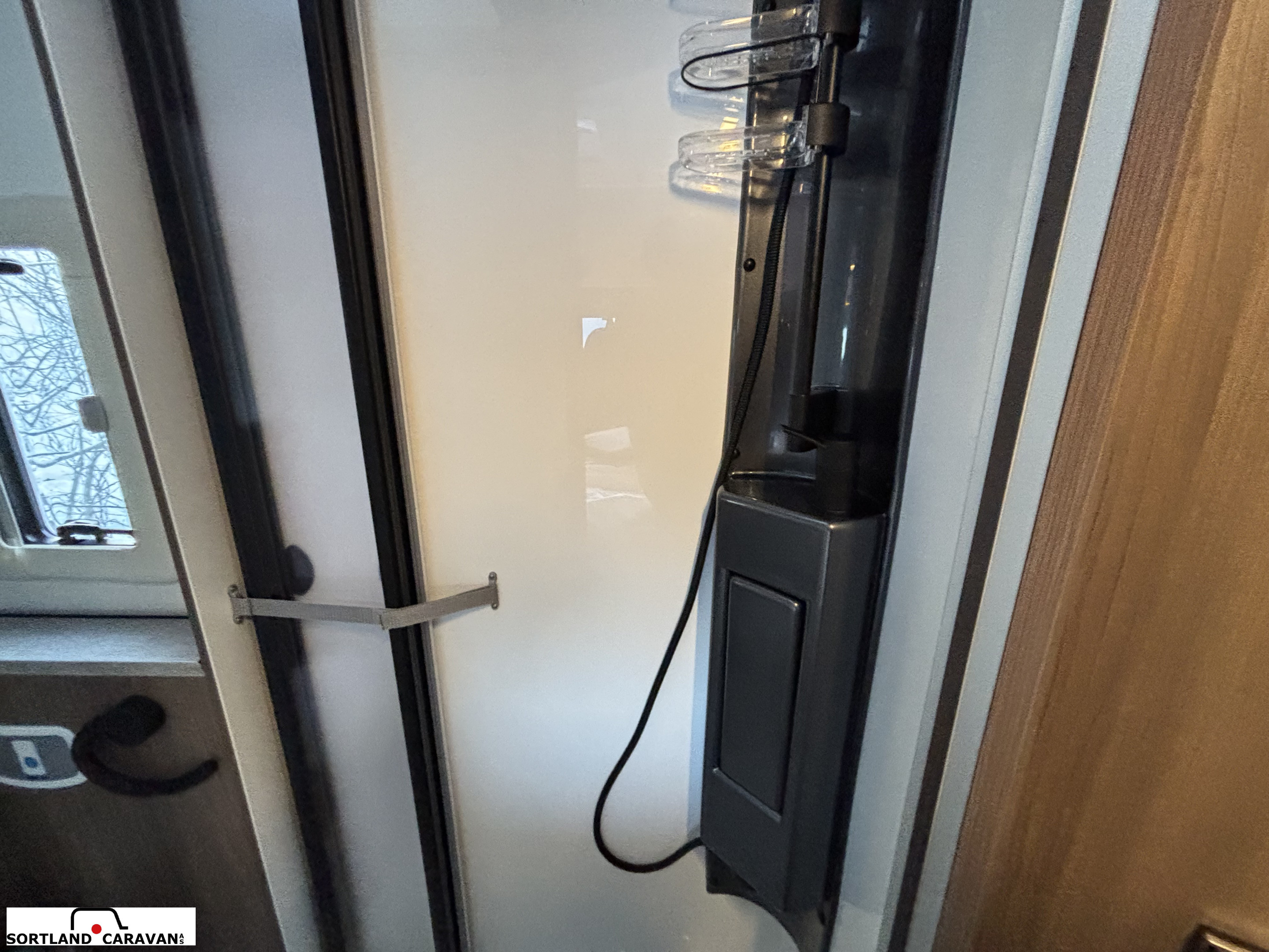 KABE TRAVEL MASTER COMPACT N720 LXL - KABE