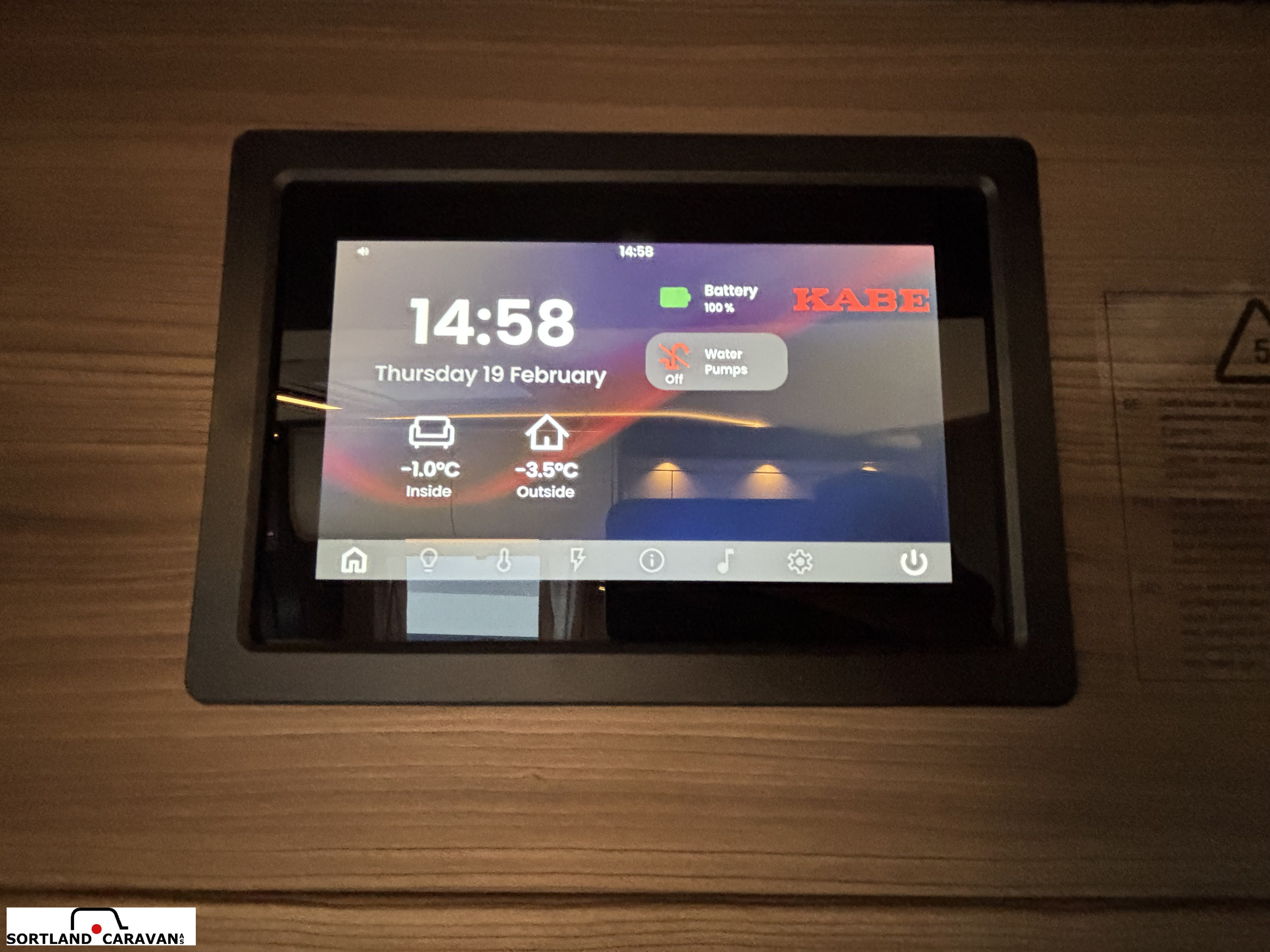 KABE TRAVEL MASTER COMPACT N720 LXL - KABE