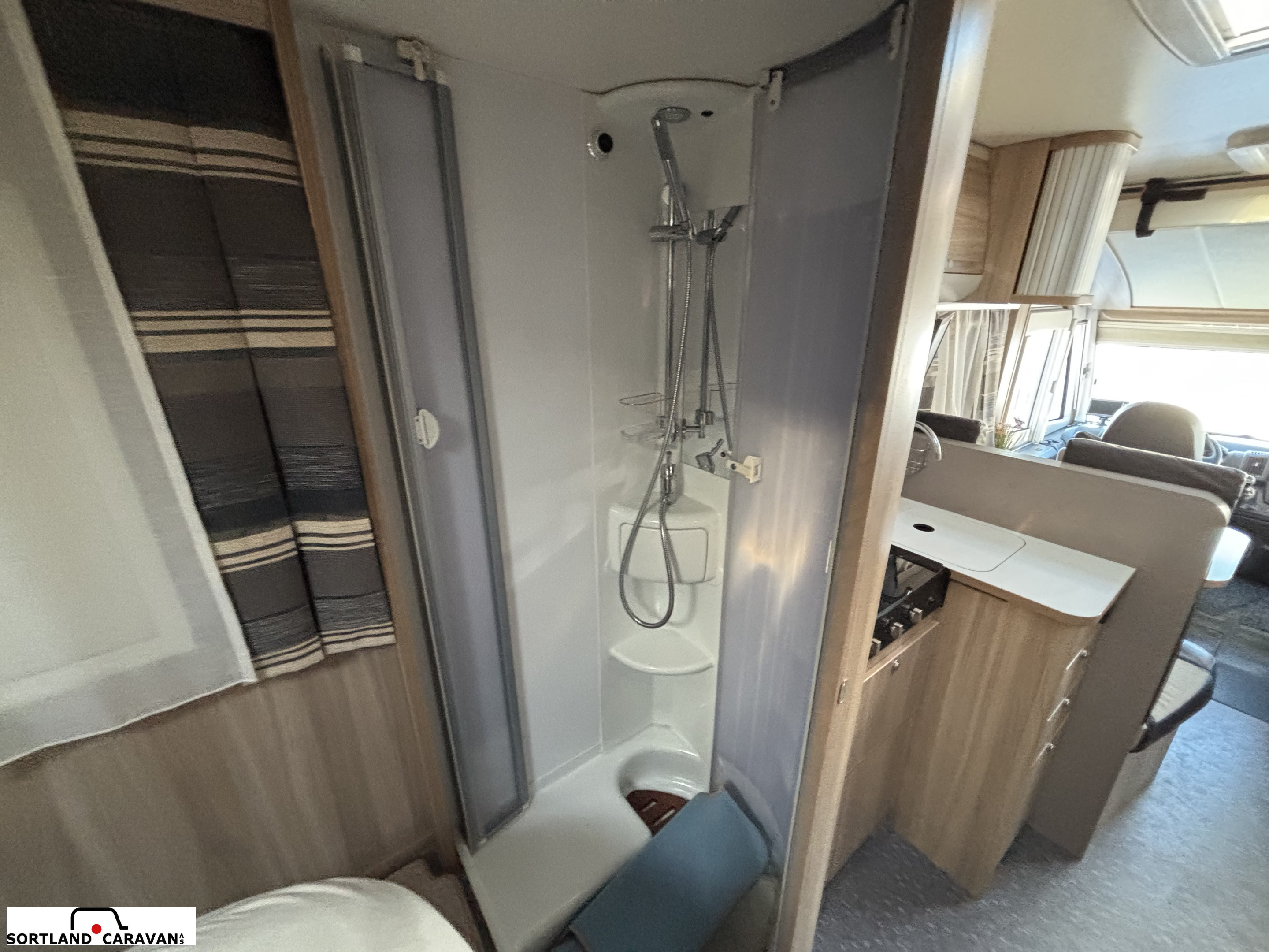 Adria SONIC 600 SC - Adria