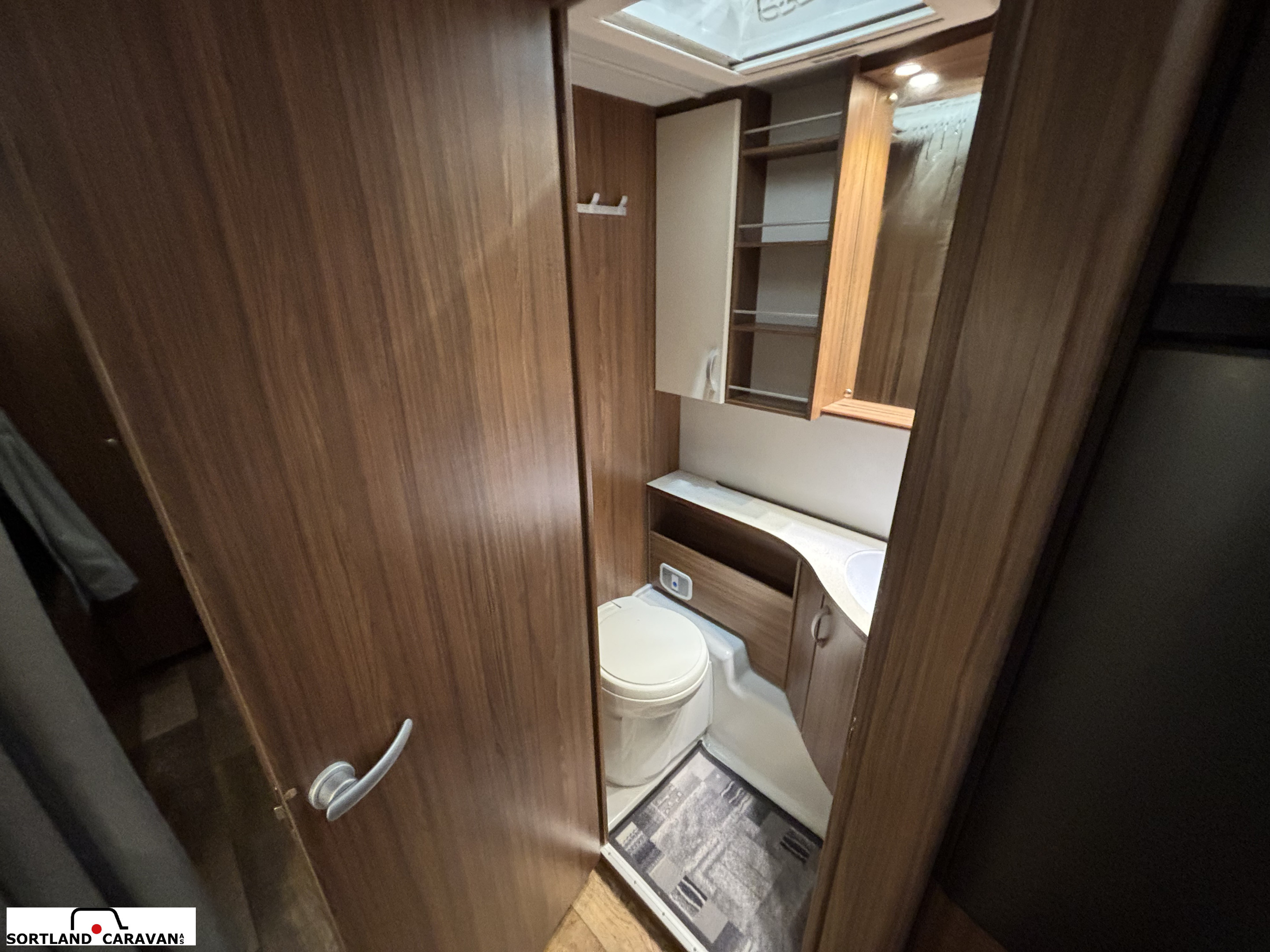 Polar Edition  590 BK - Polar