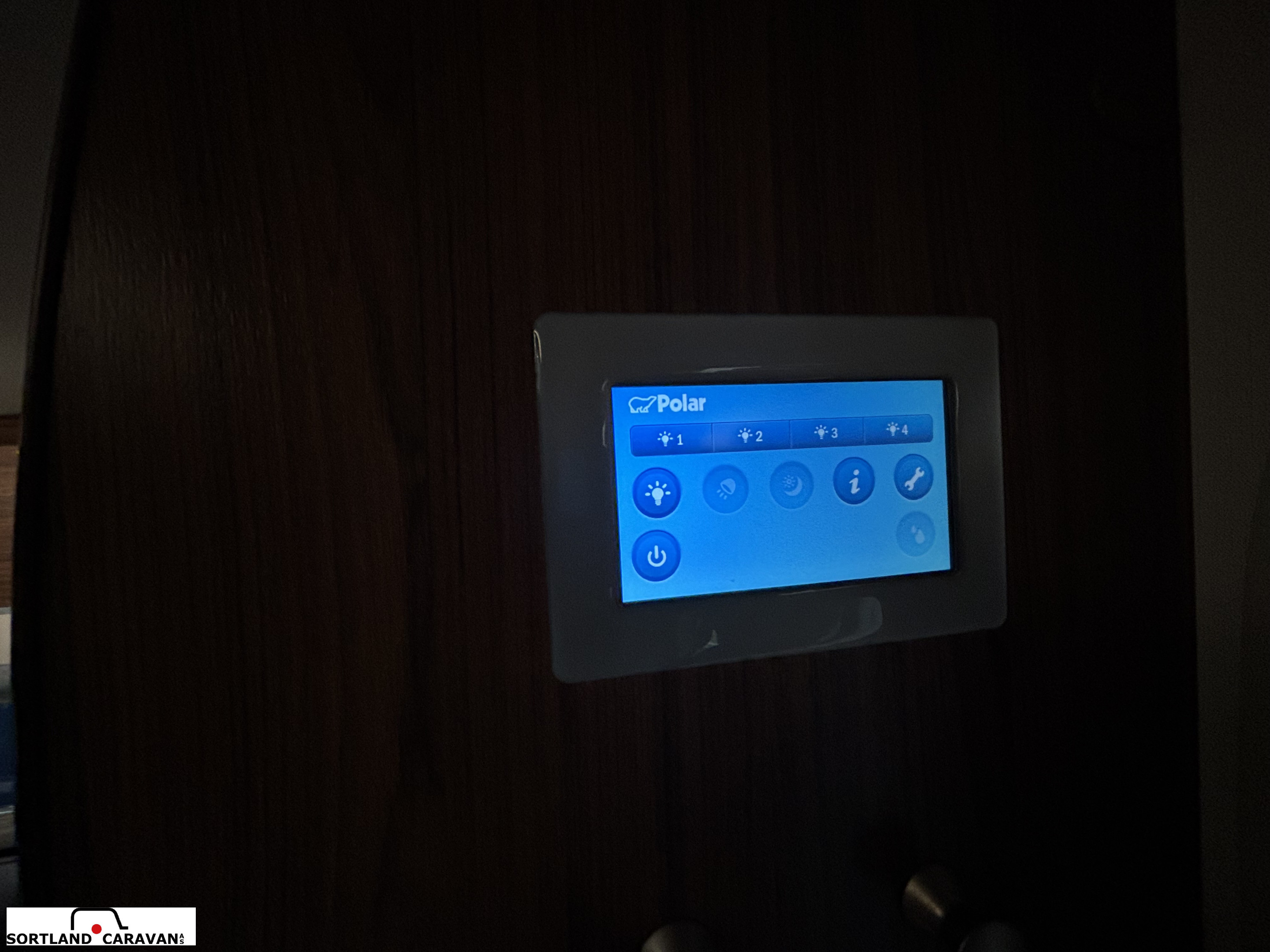 Polar Edition  590 BK - Polar