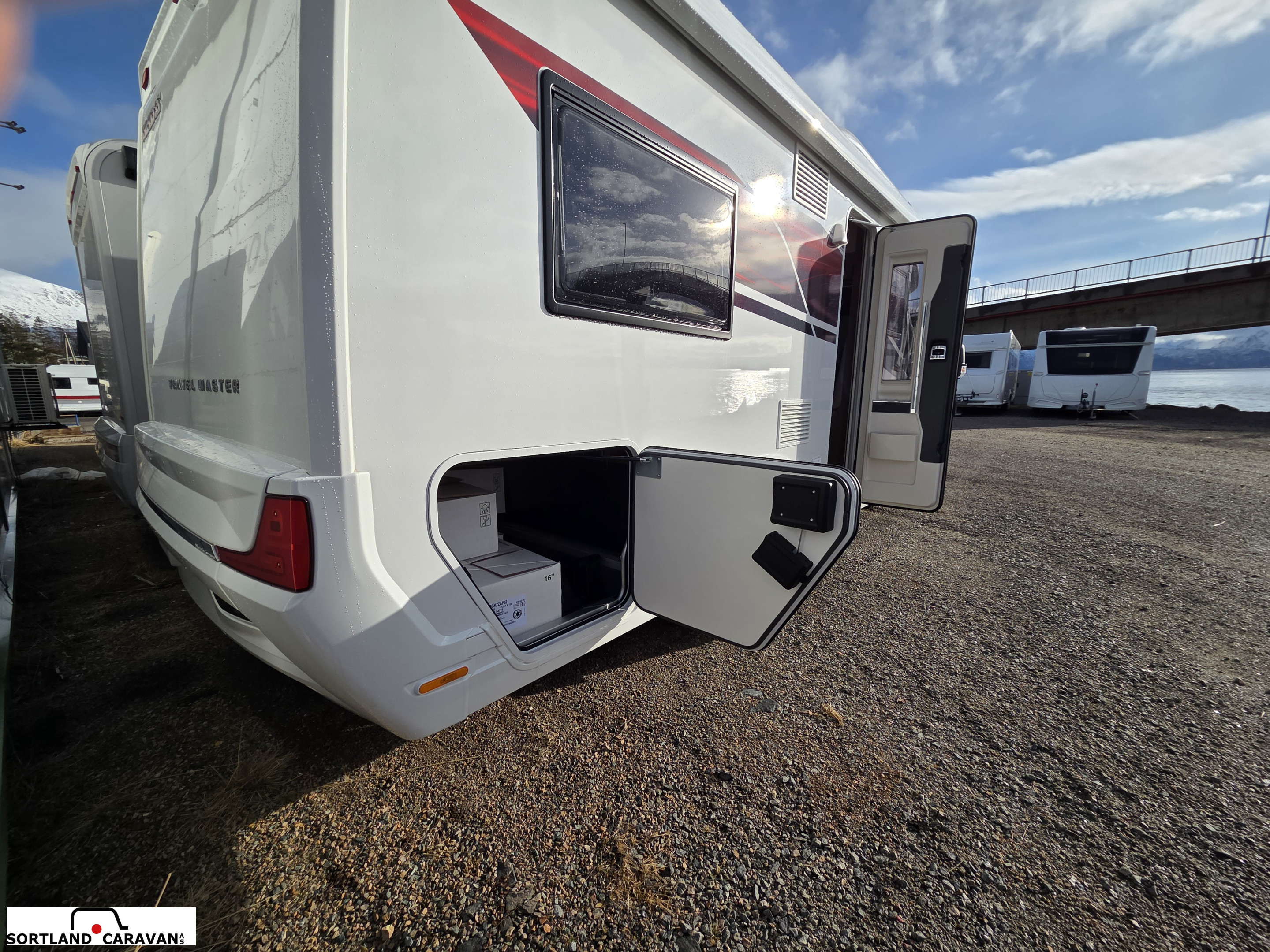 KABE TRAVEL MASTER COMPACT N720 LXL - KABE