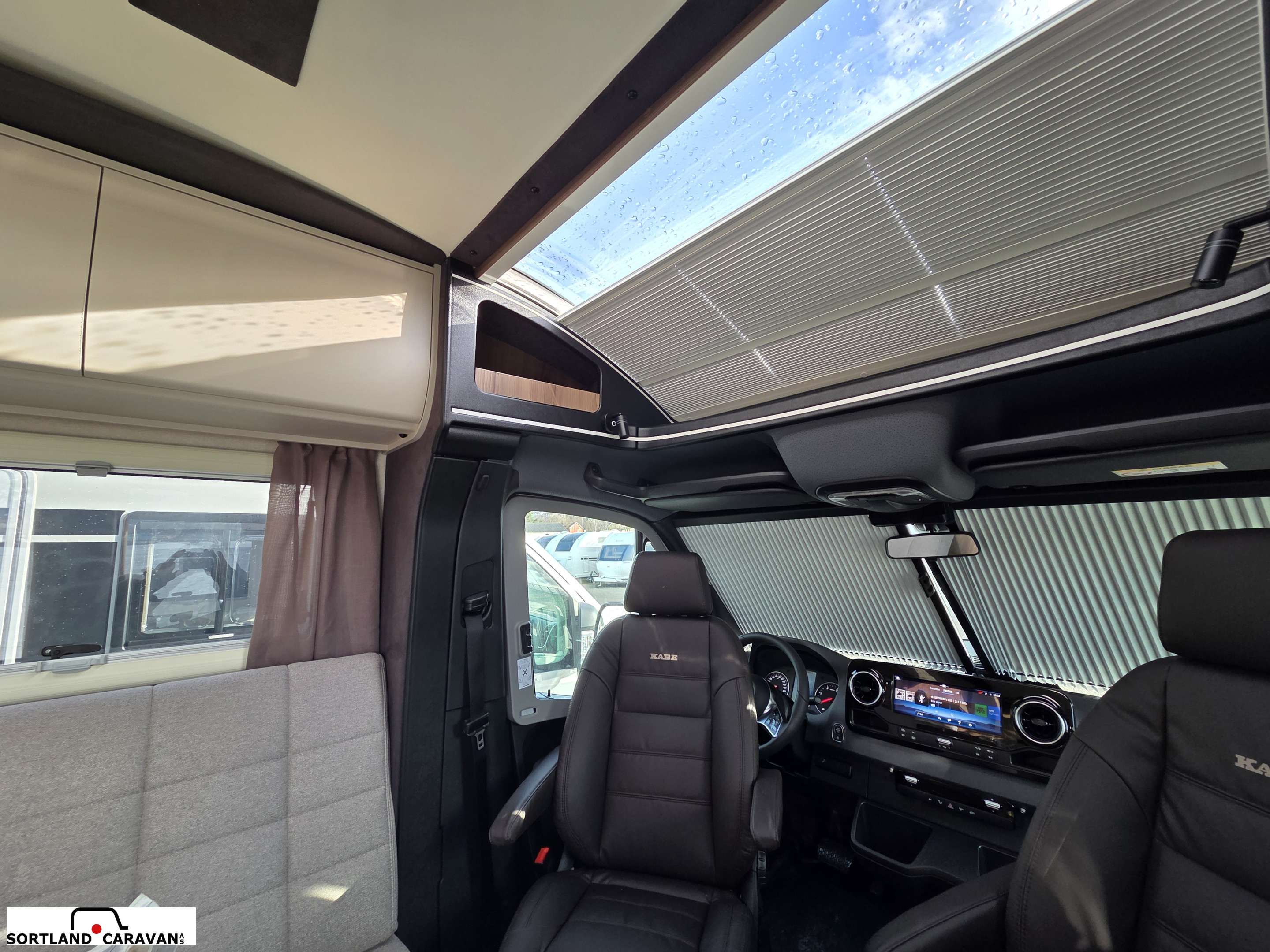 KABE TRAVEL MASTER COMPACT N720 LXL - KABE