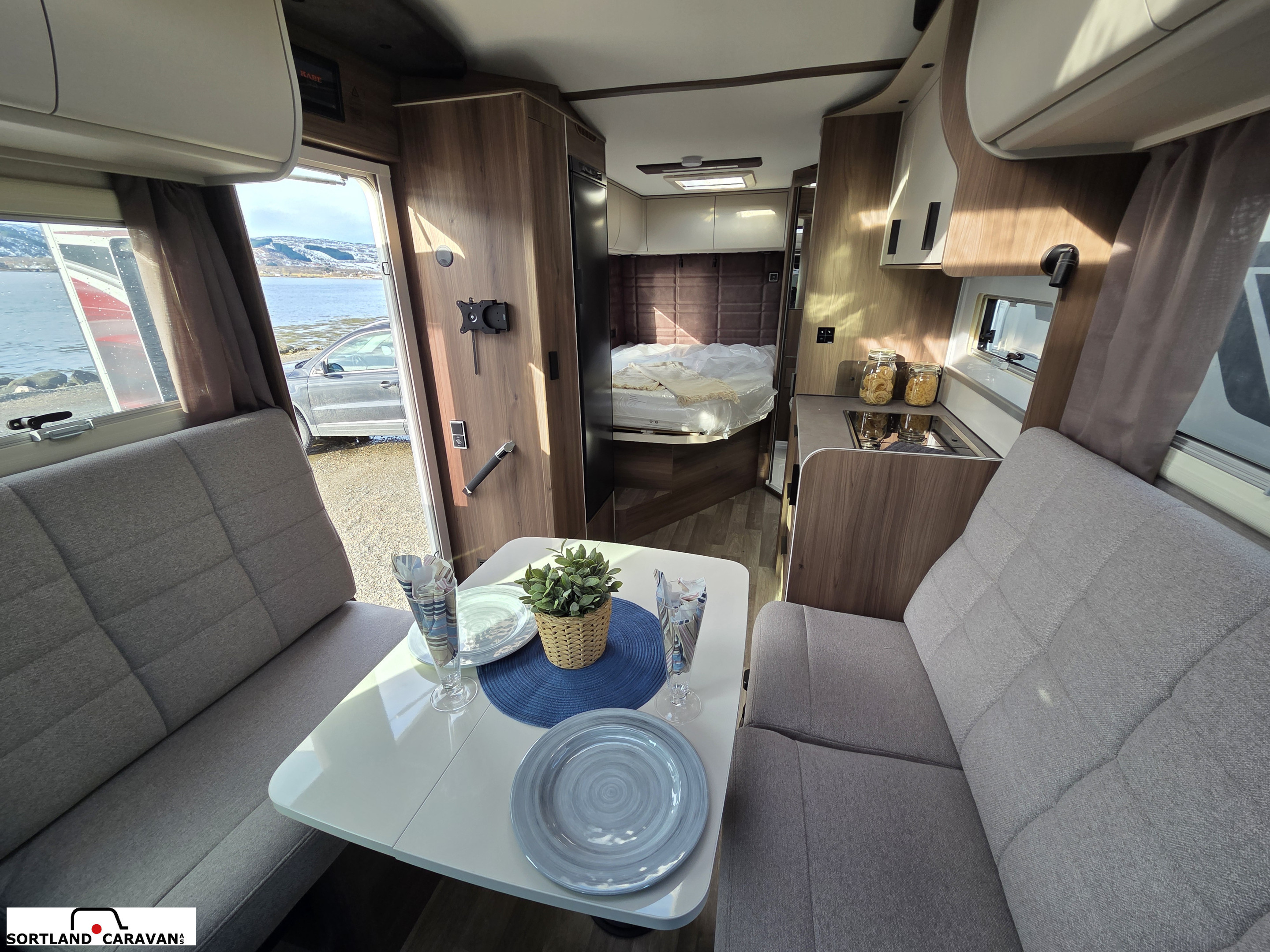 KABE TRAVEL MASTER COMPACT N720 LXL - KABE