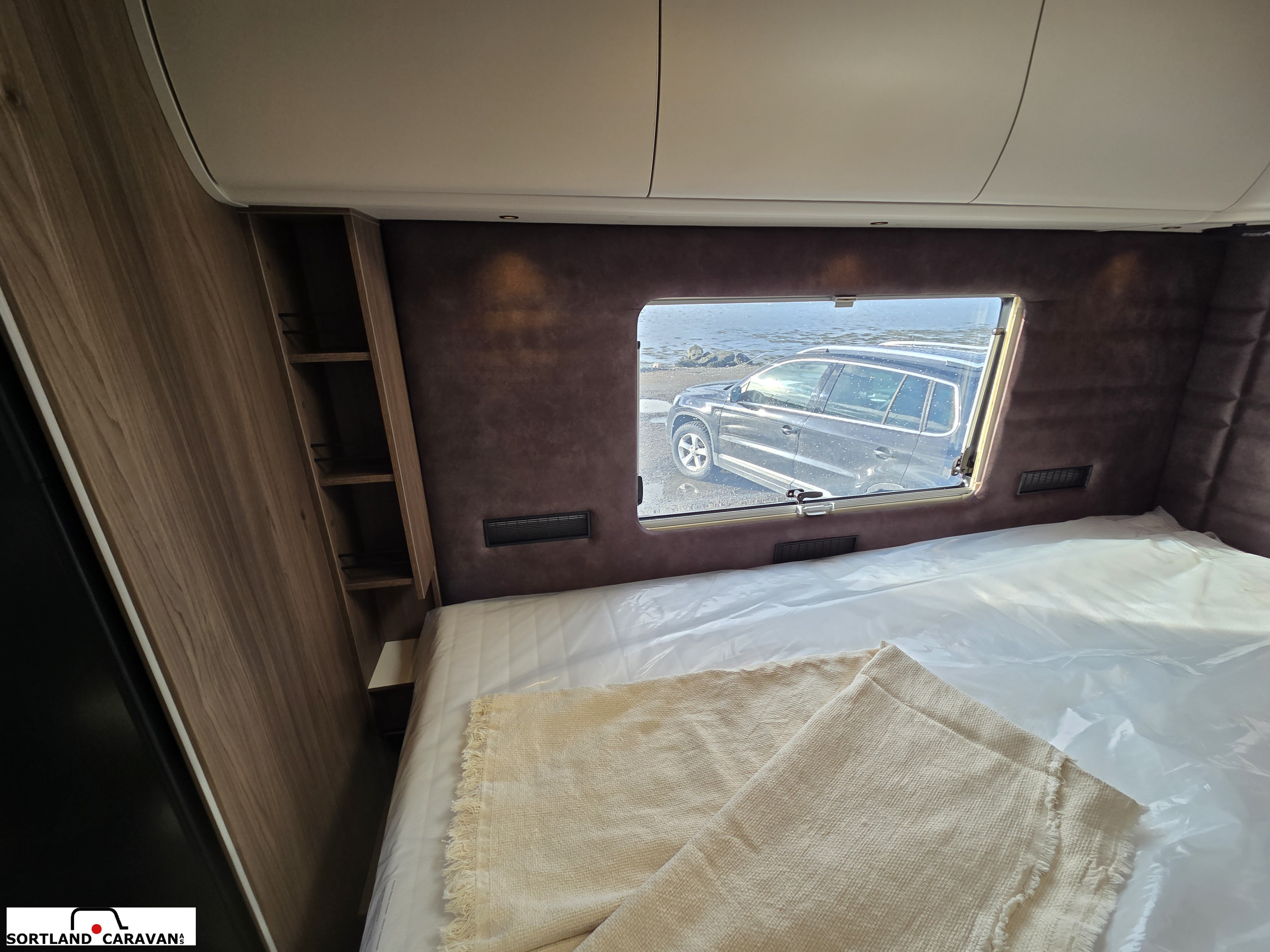 KABE TRAVEL MASTER COMPACT N720 LXL - KABE