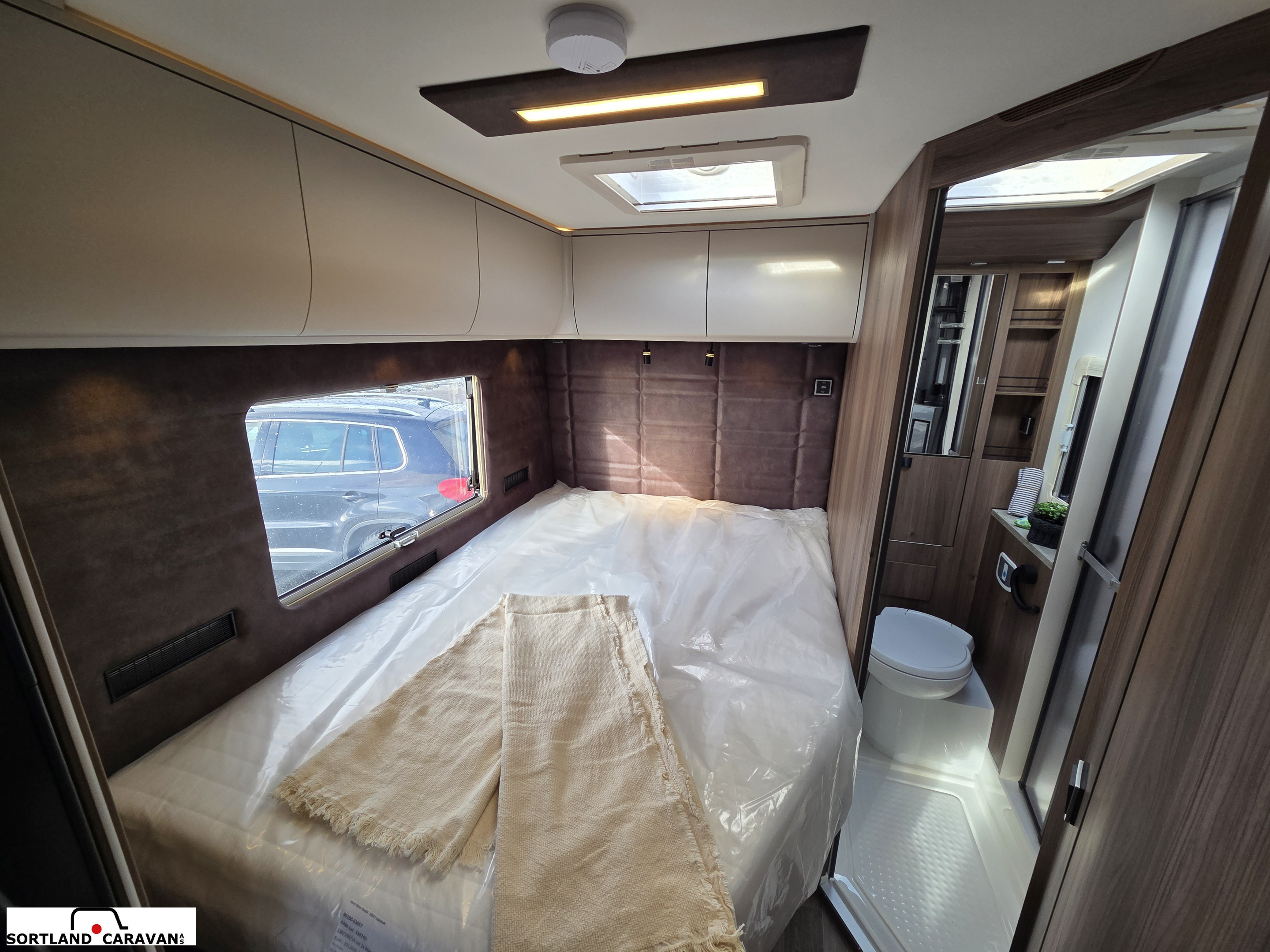 KABE TRAVEL MASTER COMPACT N720 LXL - KABE