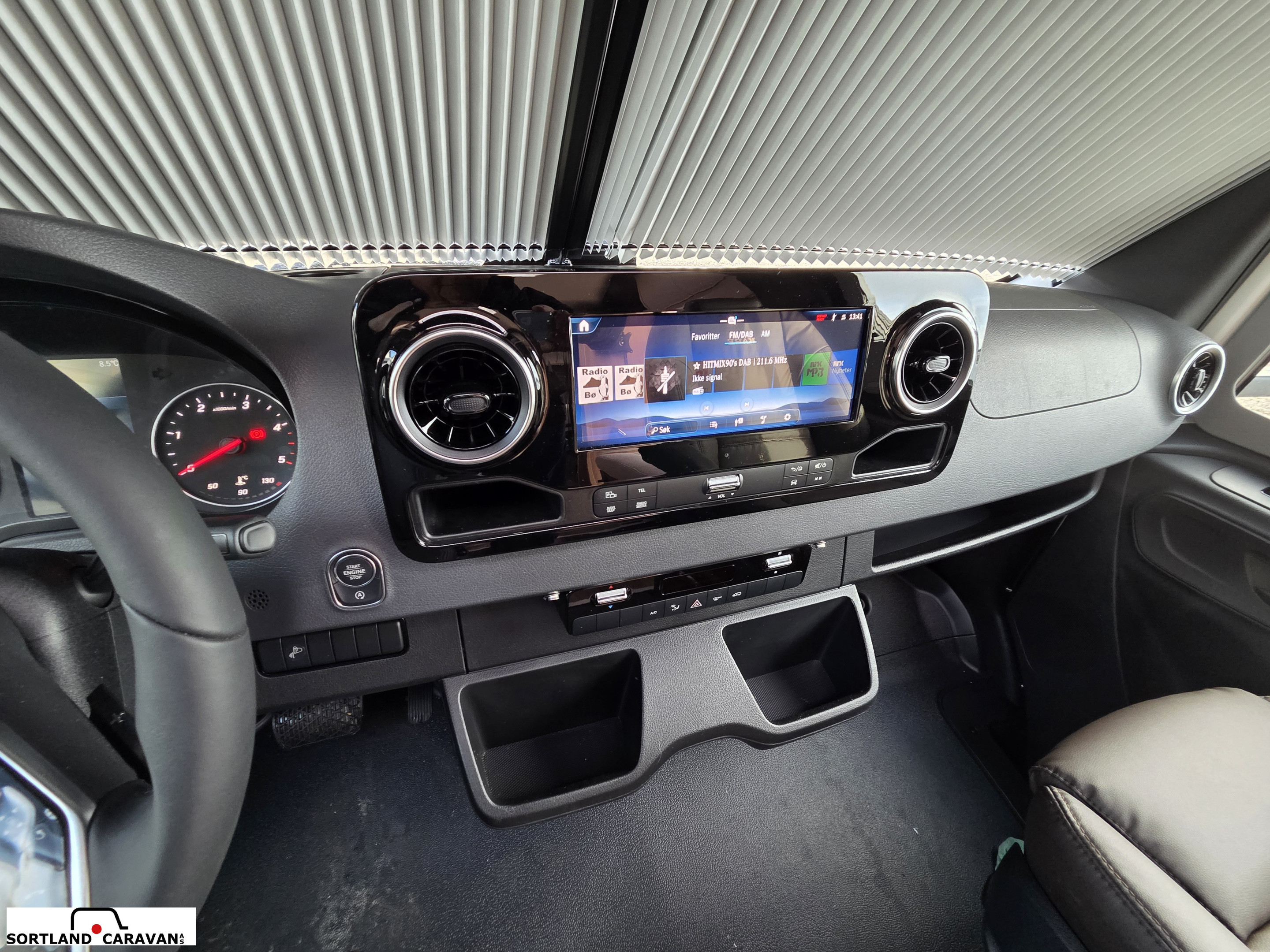 KABE TRAVEL MASTER COMPACT N720 LXL - KABE