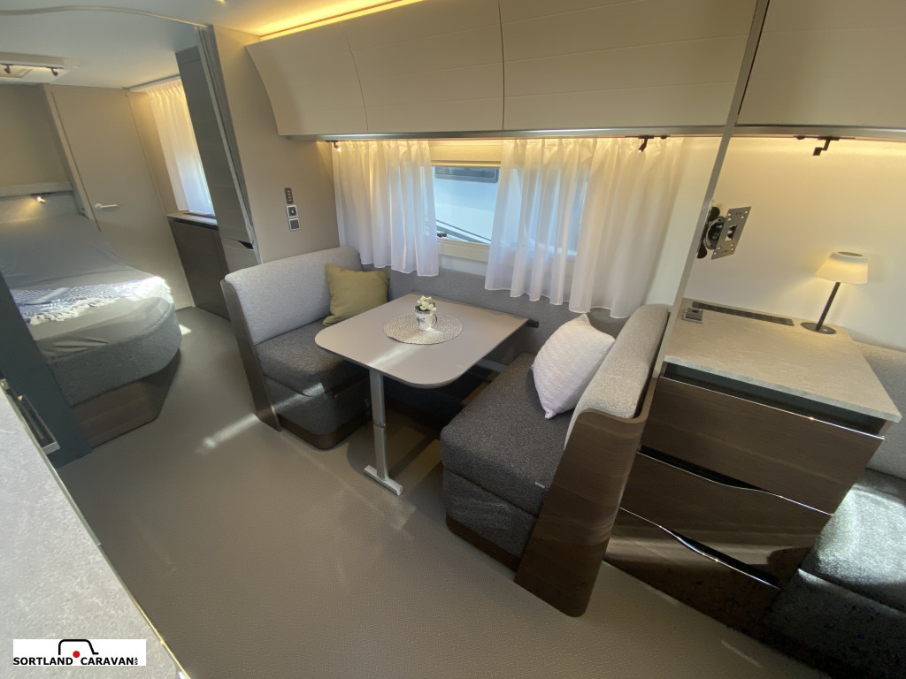 Adria Alpina 753 UP - Adria