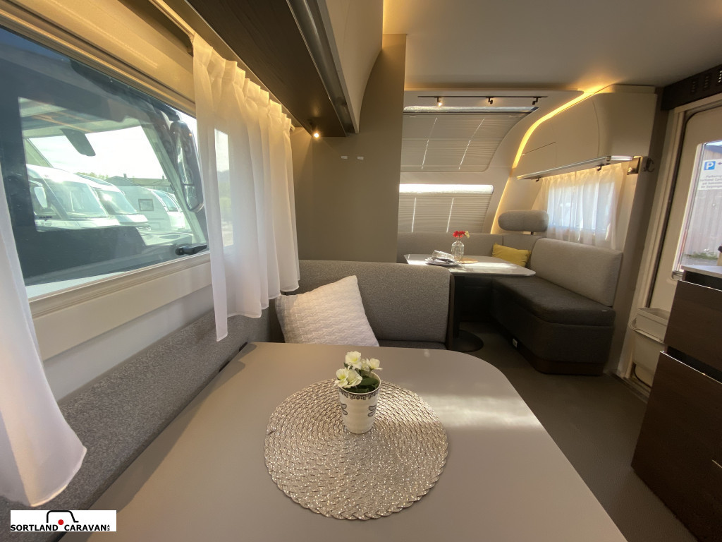 Adria Alpina 753 UP - Adria