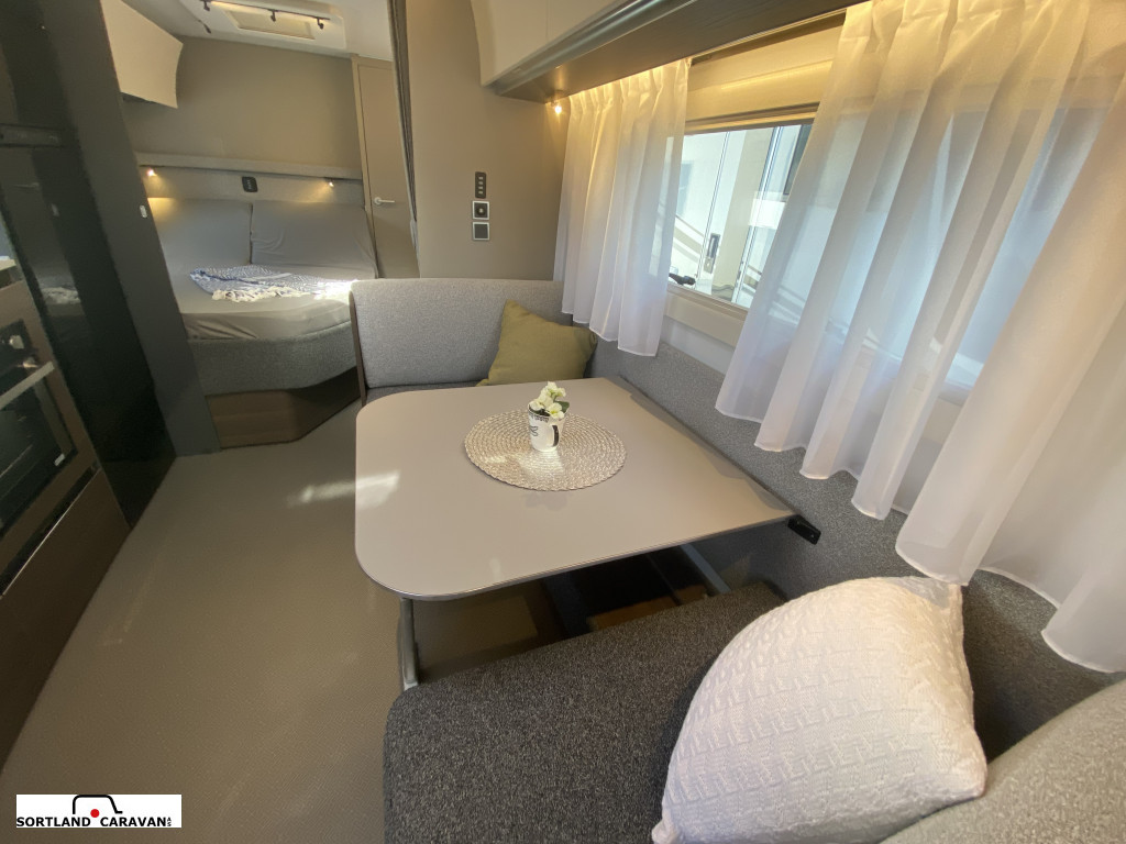 Adria Alpina 753 UP - Adria