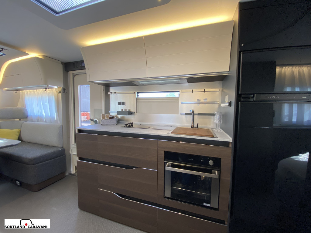 Adria Alpina 753 UP - Adria